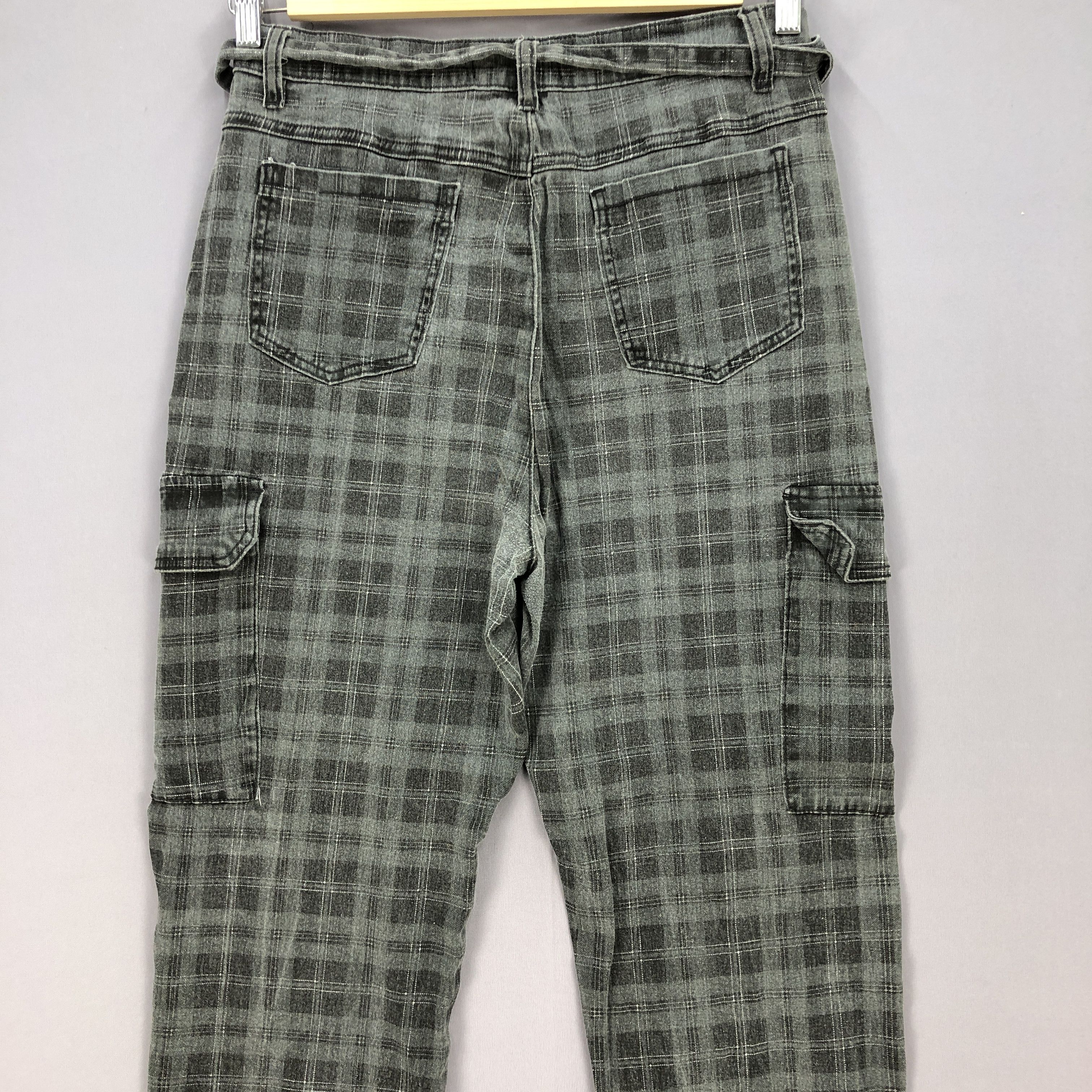Japanese Brand Japanese Check Cargo Pants Punk Parachute Jogger Trousers Size US 30 / EU 46 - 3 Thumbnail