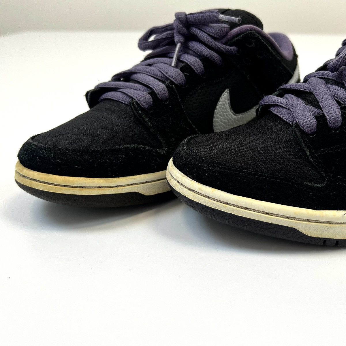 Nike × Vintage Sneakers Nike SB Dunk Low Pro Black Canyon Purple Grey Size US 6 / EU 39 - 18 Thumbnail