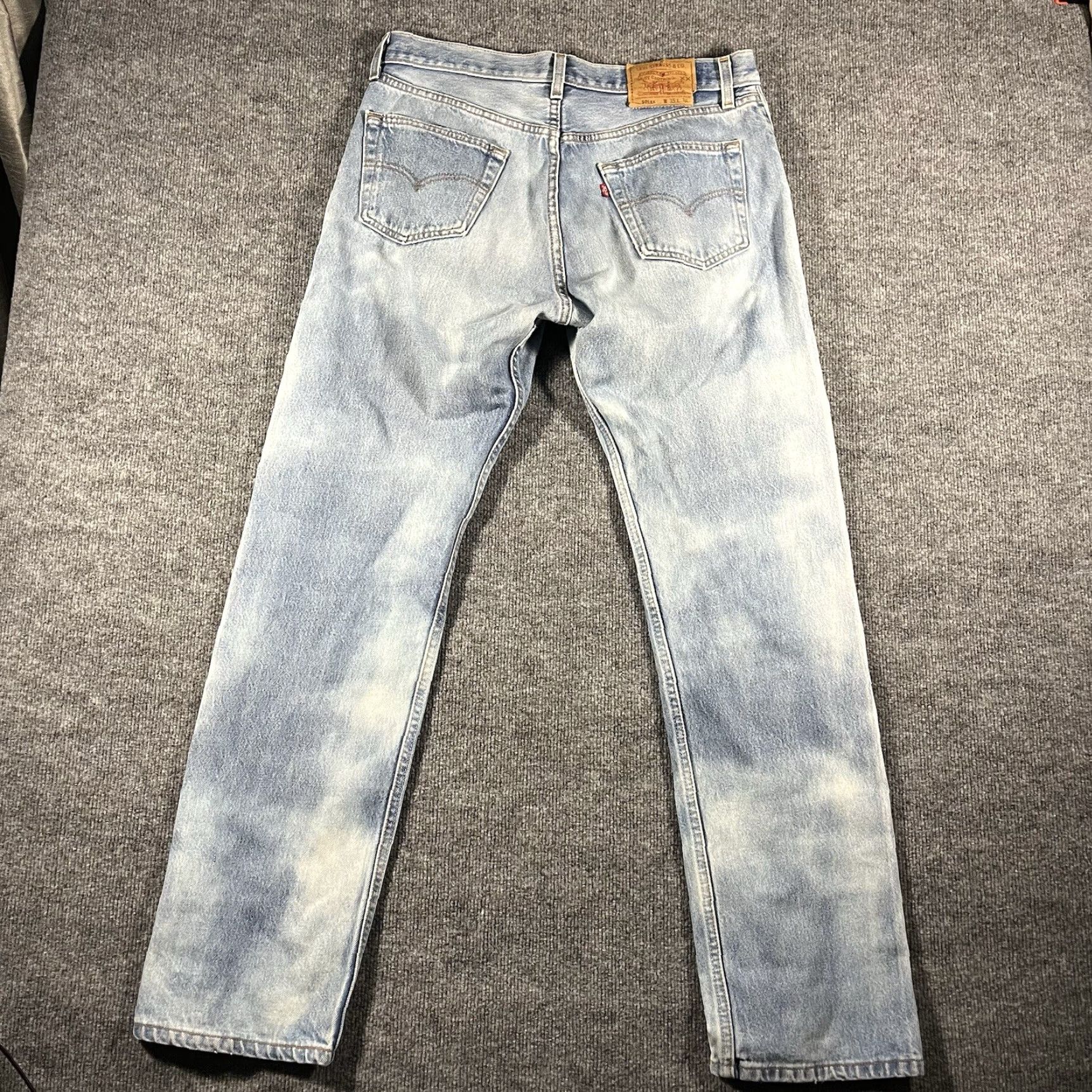 Levi's VINTAGE Levi's 501XX Jeans Denim Button Fly Regular Mens Jeans 34x31 Blue 90s USA Straight Limited Distressed USA Theme Men Size US 34 / EU 50 - 4 Thumbnail