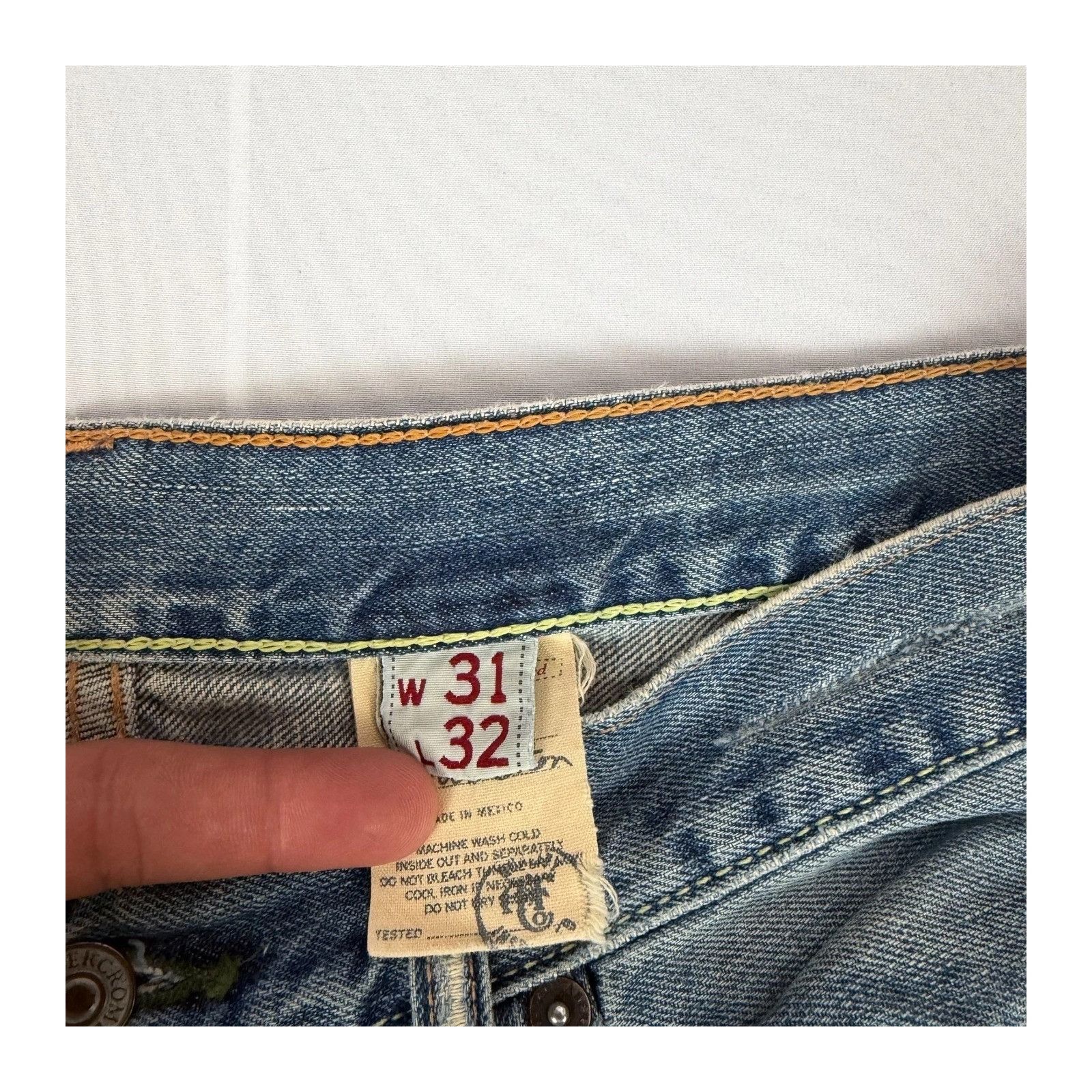 Abercrombie & Fitch Vintage Abercrombie & Fitch Jeans Mens 31x32 Distressed Y2K Size US 31 - 7 Thumbnail