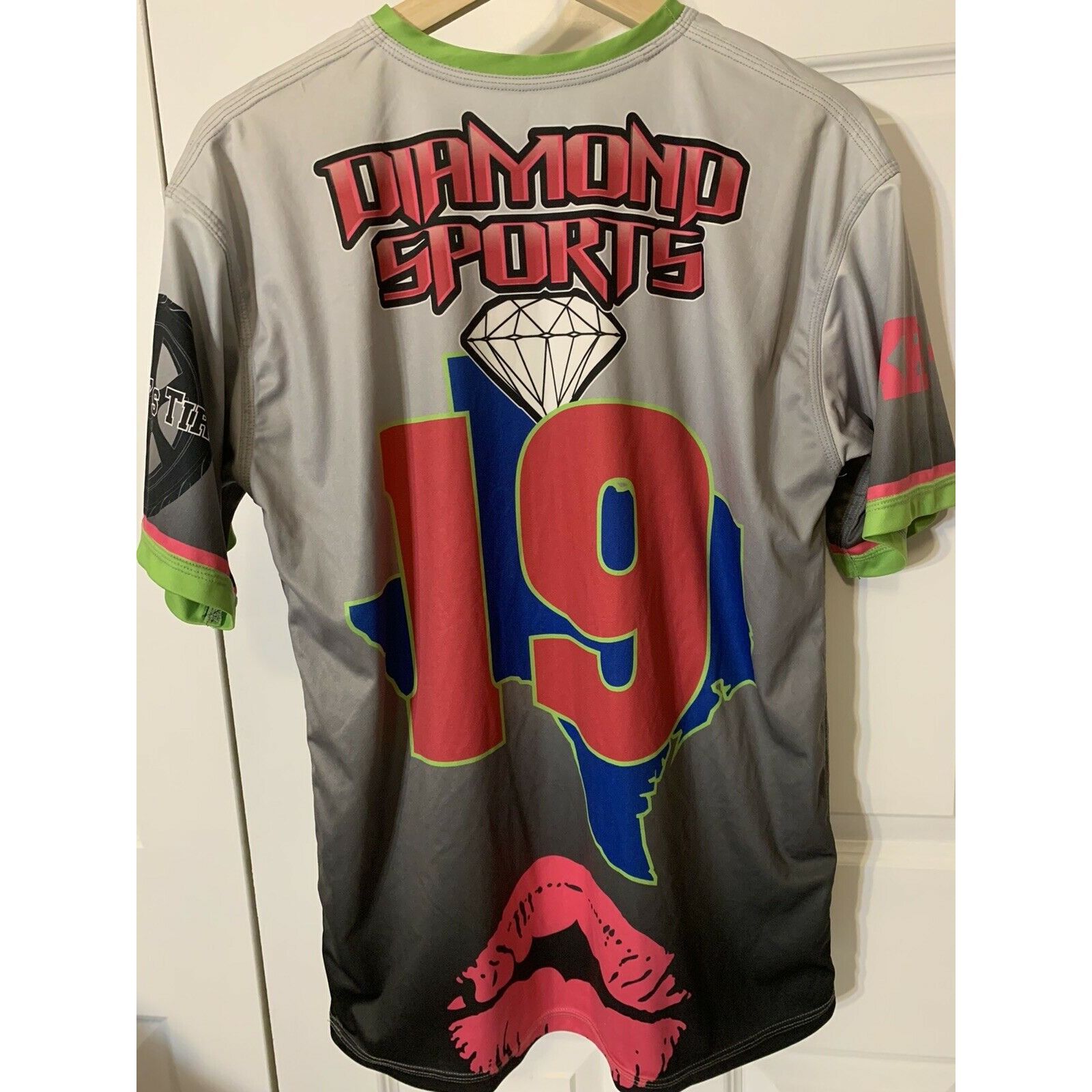 Other Famous Freaks Diamond Sports T Shirt Jersey Sz M Pink G Size US M / EU 48-50 / 2 - 6 Thumbnail