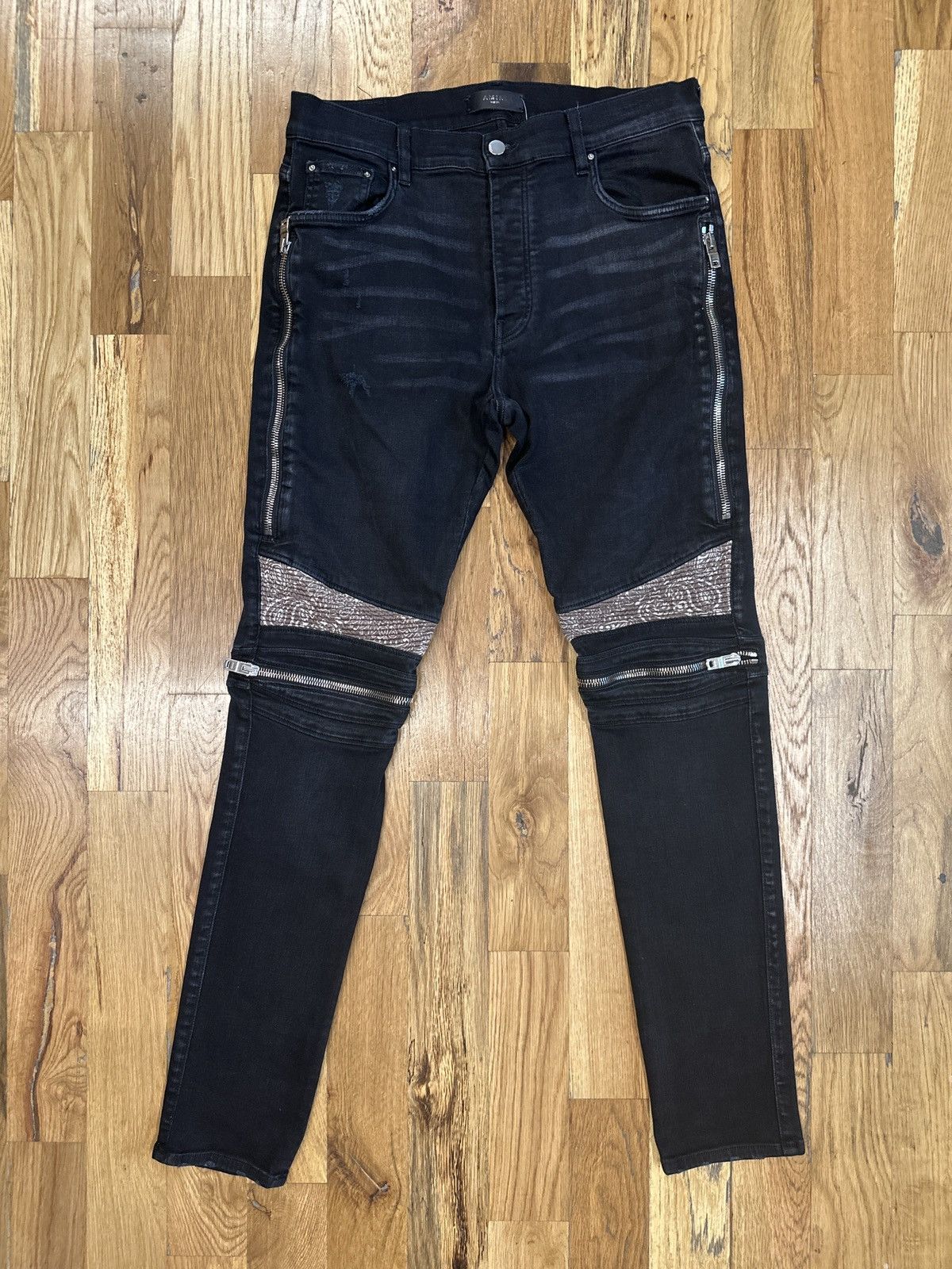 Image of Amiri Mx2 Brown Paisley Black Denim Jeans Size 31, Men's