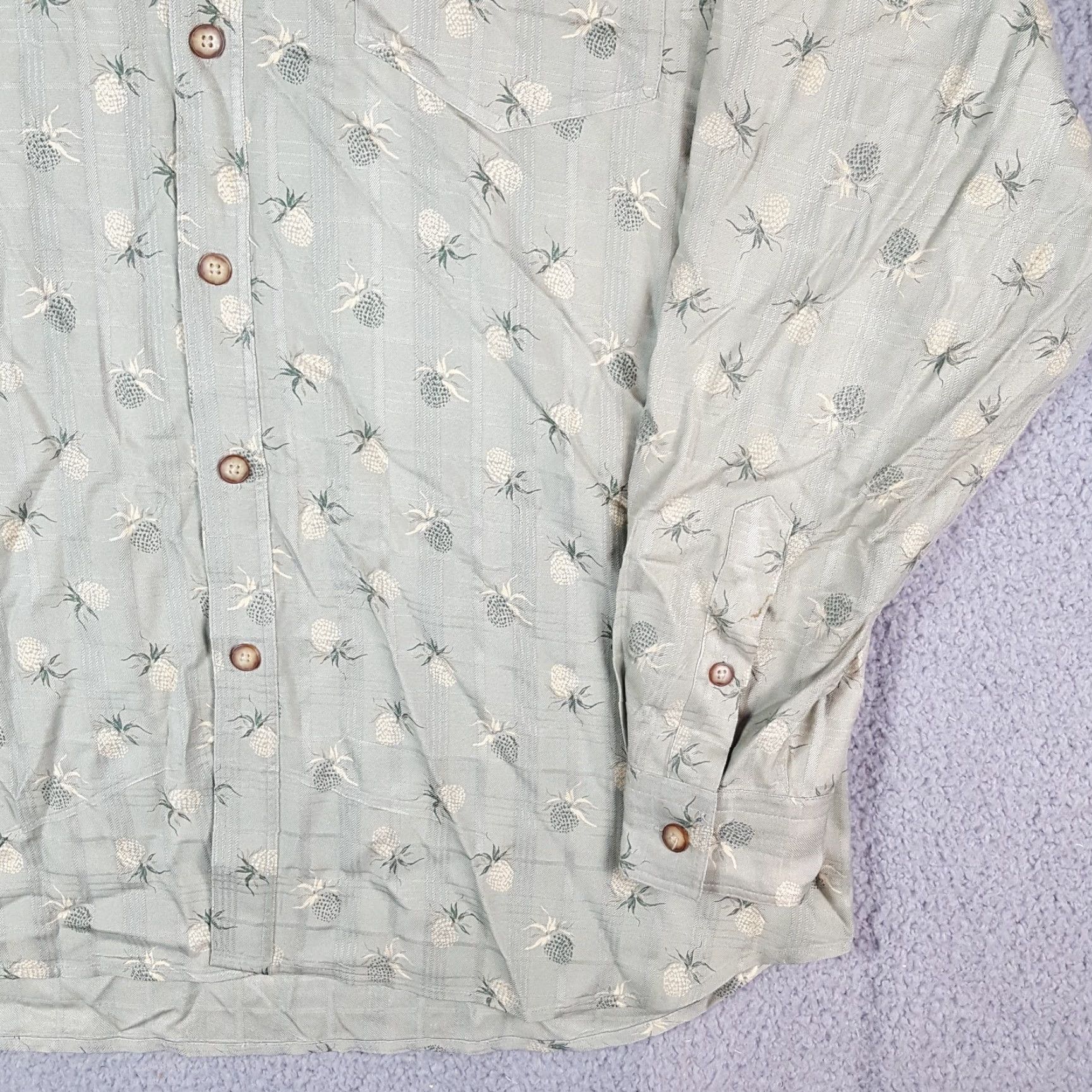 Tommy Bahama VINTAGE Tommy Bahama Pineapple Silk Long Sleeve Button-Up Camp Shirt M Green Hawaiian Retro Mens Size US M / EU 48-50 / 2 - 3 Thumbnail