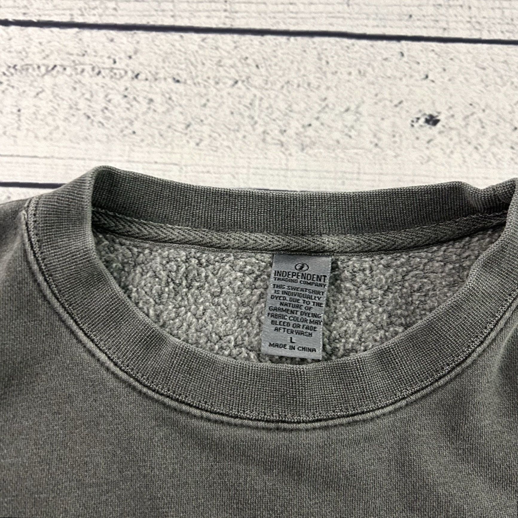 Vintage Independent Sweatshirt Men L Gray Size US L / EU 52-54 / 3 - 2 Thumbnail
