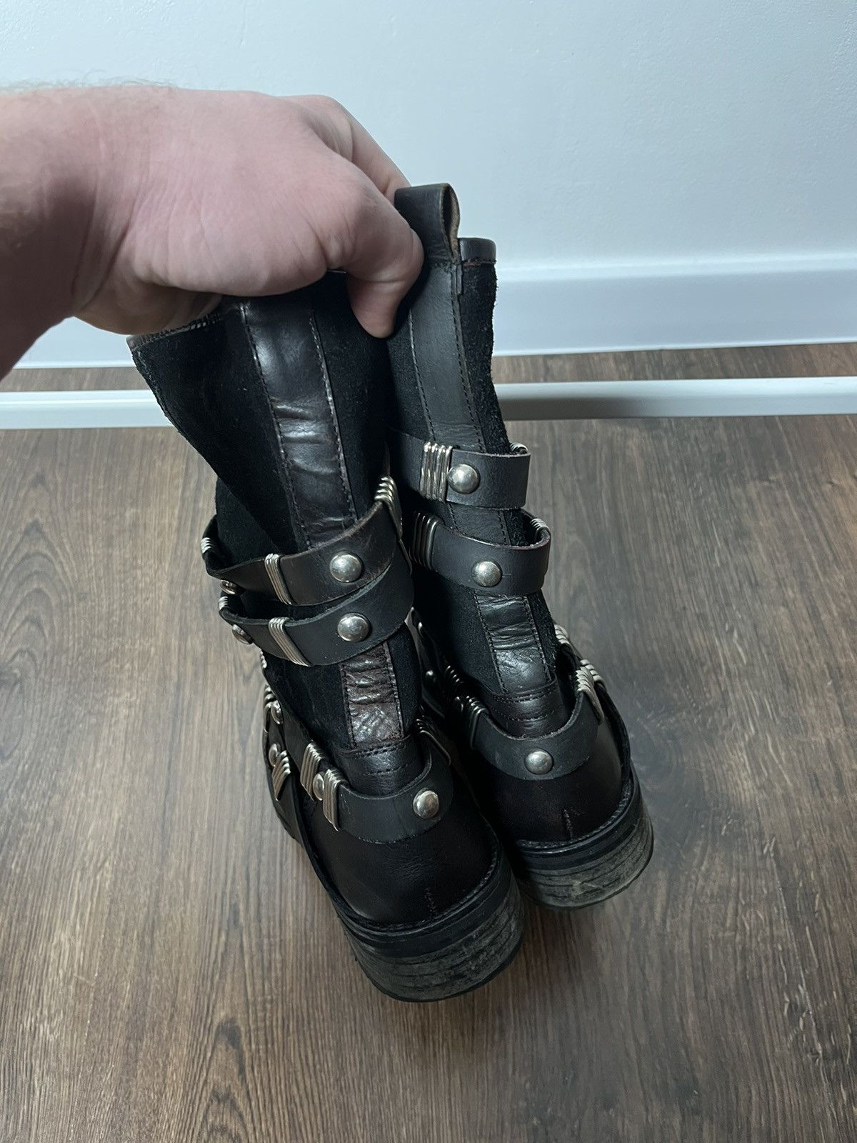 Japanese Brand × Vintage Vintage Woman’s Avant Garde Leather Biker Hi Top Boots Size US 10 / IT 40 - 8 Thumbnail