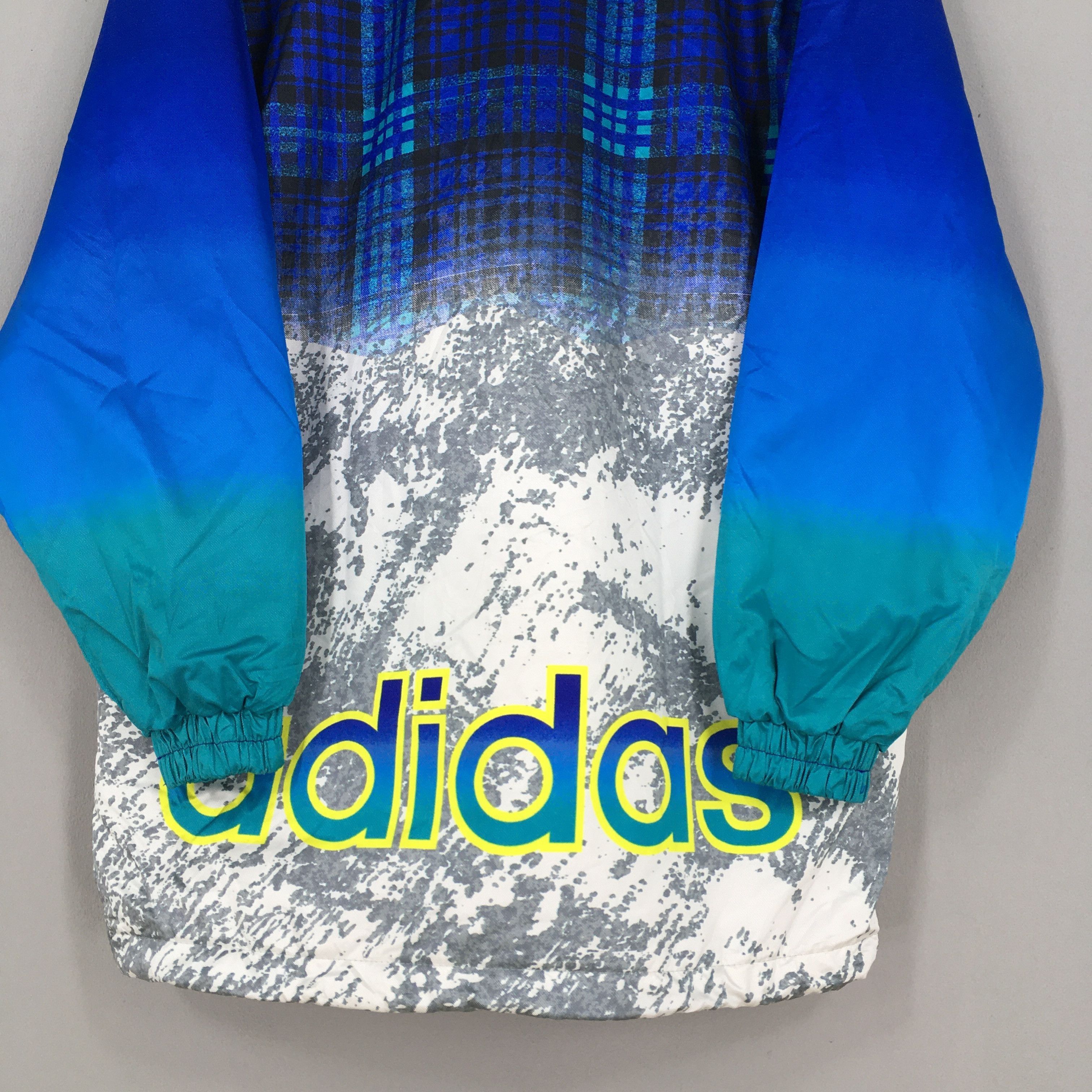 Adidas Vintage Adidas Trefoil Hoodie Jacket Windbreaker Large Size US L / EU 52-54 / 3 - 10 Thumbnail