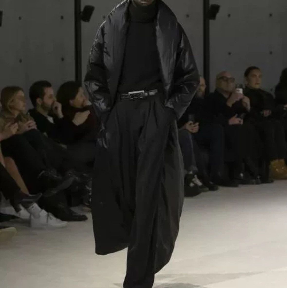 Saint Laurent SLP genuine 23 show wool high neck sweater