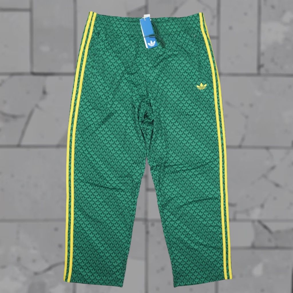 Adidas Adidas Originals Loose Fit Monogram Track Pants Men’s XL Green KD0396 Track Pants Size US 36 / EU 52 - 1 Thumbnail