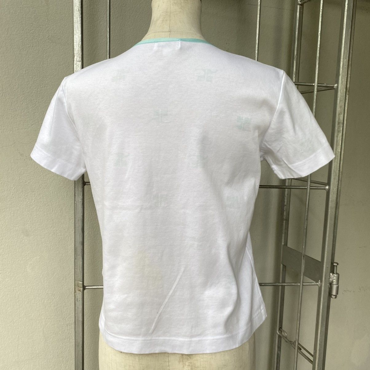 Courreges Courreges White Scoop Neck T-Shirt with Mint Trim Size S / US 4 / IT 40 - 23 Thumbnail