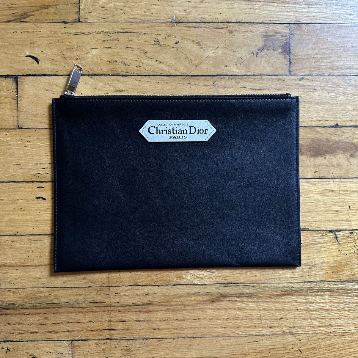 Dior FW25 leather zip pouch NWOT Size ONE SIZE - 1 Thumbnail