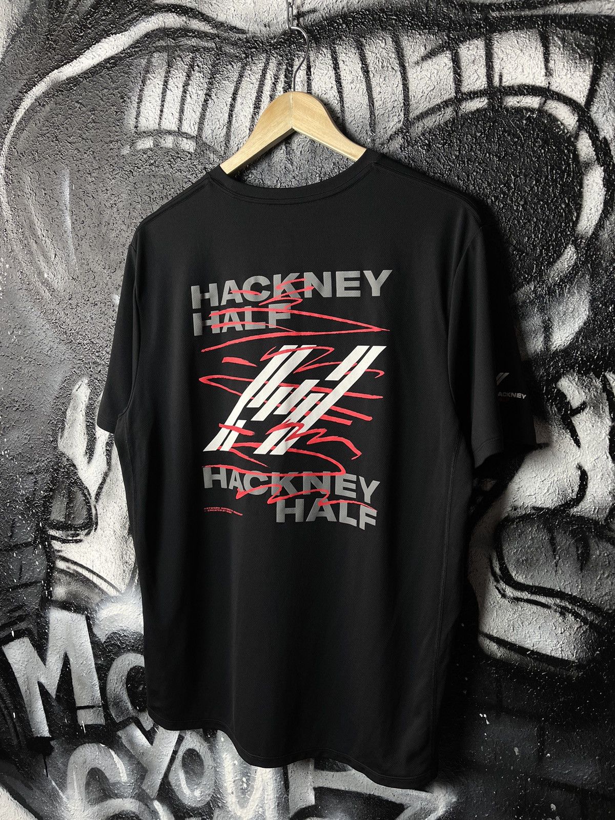 image of Nike Hackney Half Marathon 2021 Finisher Runners T-Shirt in Black, Men's (Size Large)