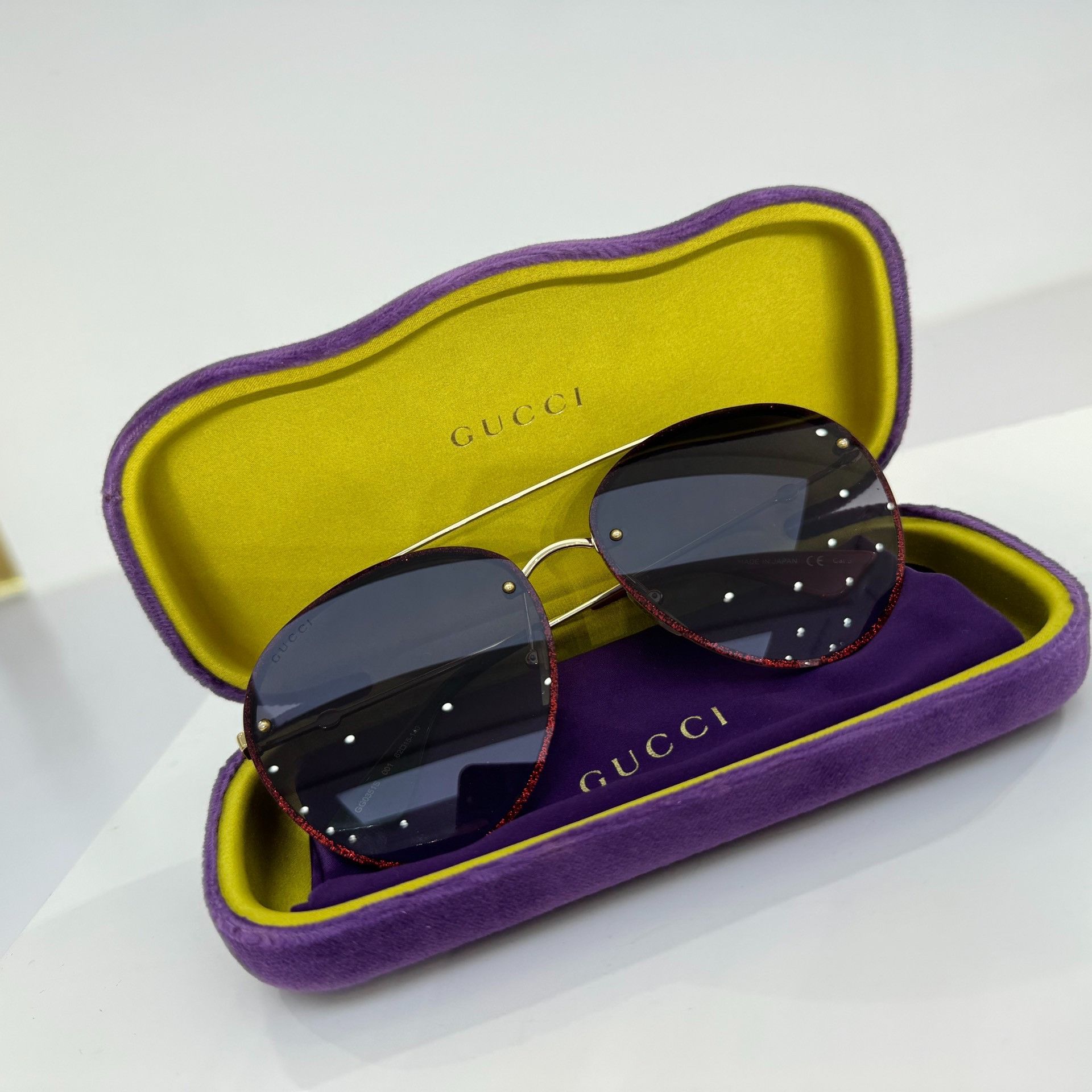 Gucci Gucci Gucci pilot little bee red and green legs Ni Ni same Size ONE SIZE - 6 Thumbnail