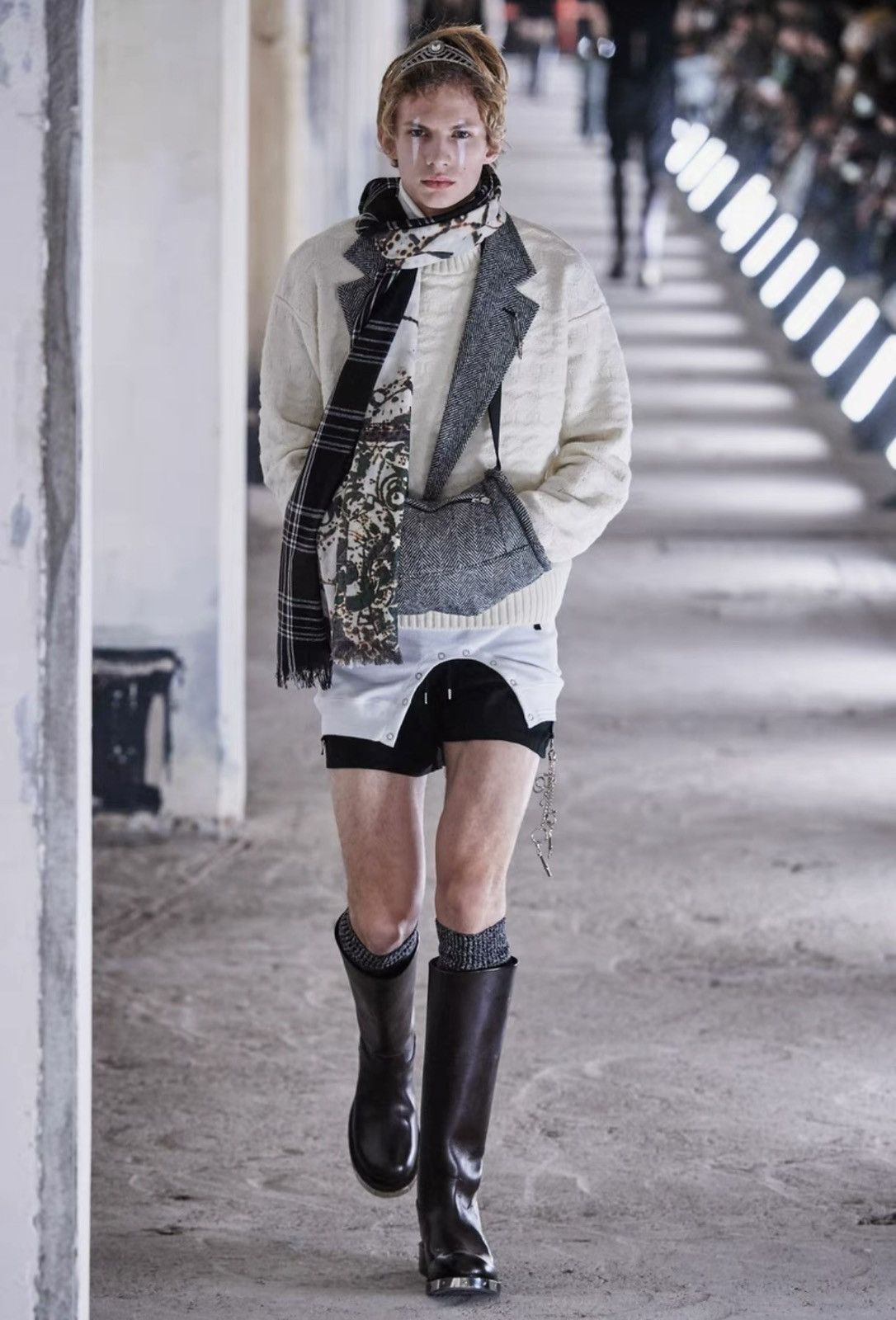 Takahiromiyashita The Soloist. TAKAHIROMIYASHITA THE SOLOIST white sweater Size US S / EU 44-46 / 1 - 8 Thumbnail