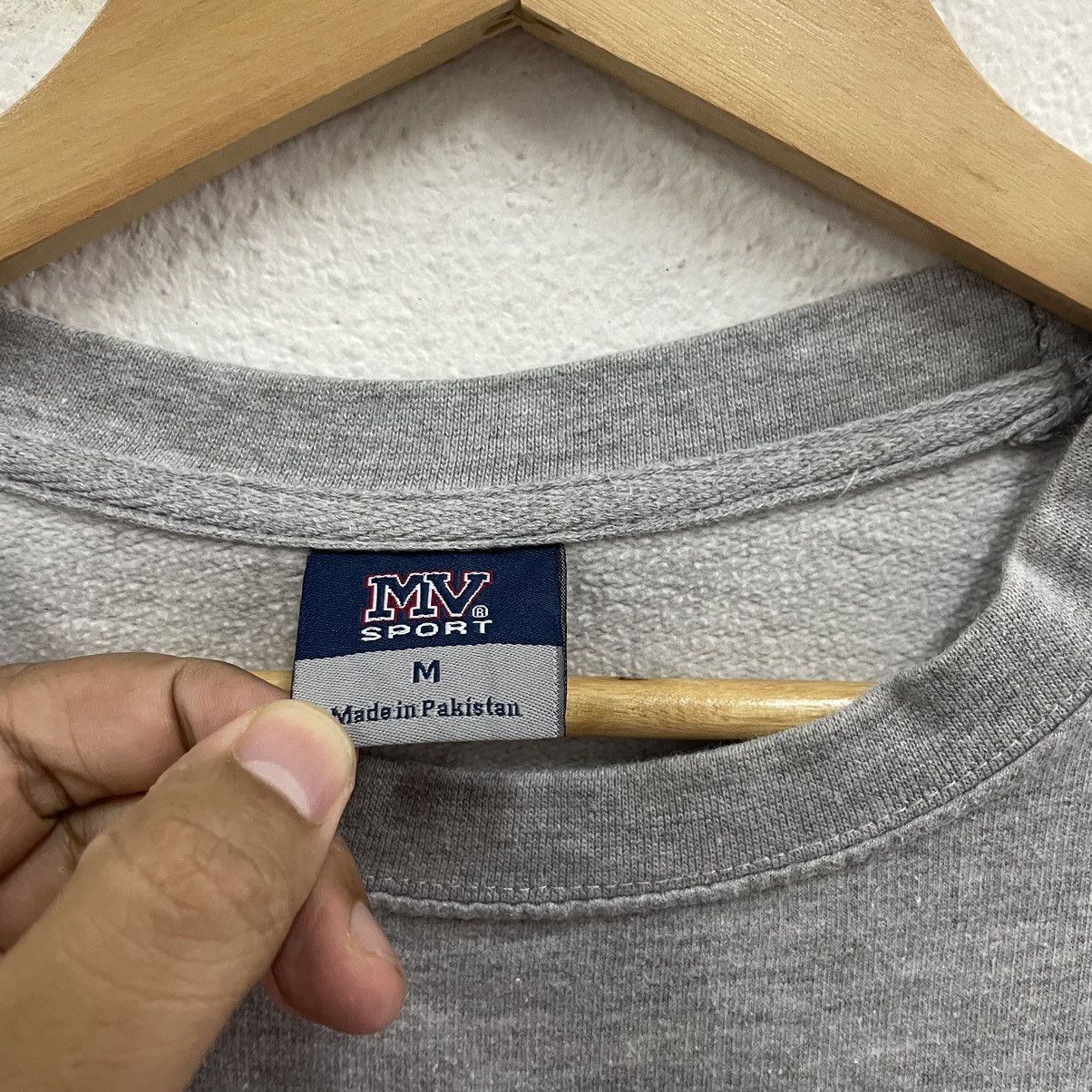 Vintage 🔥Vintage MV Sports San Diego California Sweatshirts Size US M / EU 48-50 / 2 - 10 Thumbnail