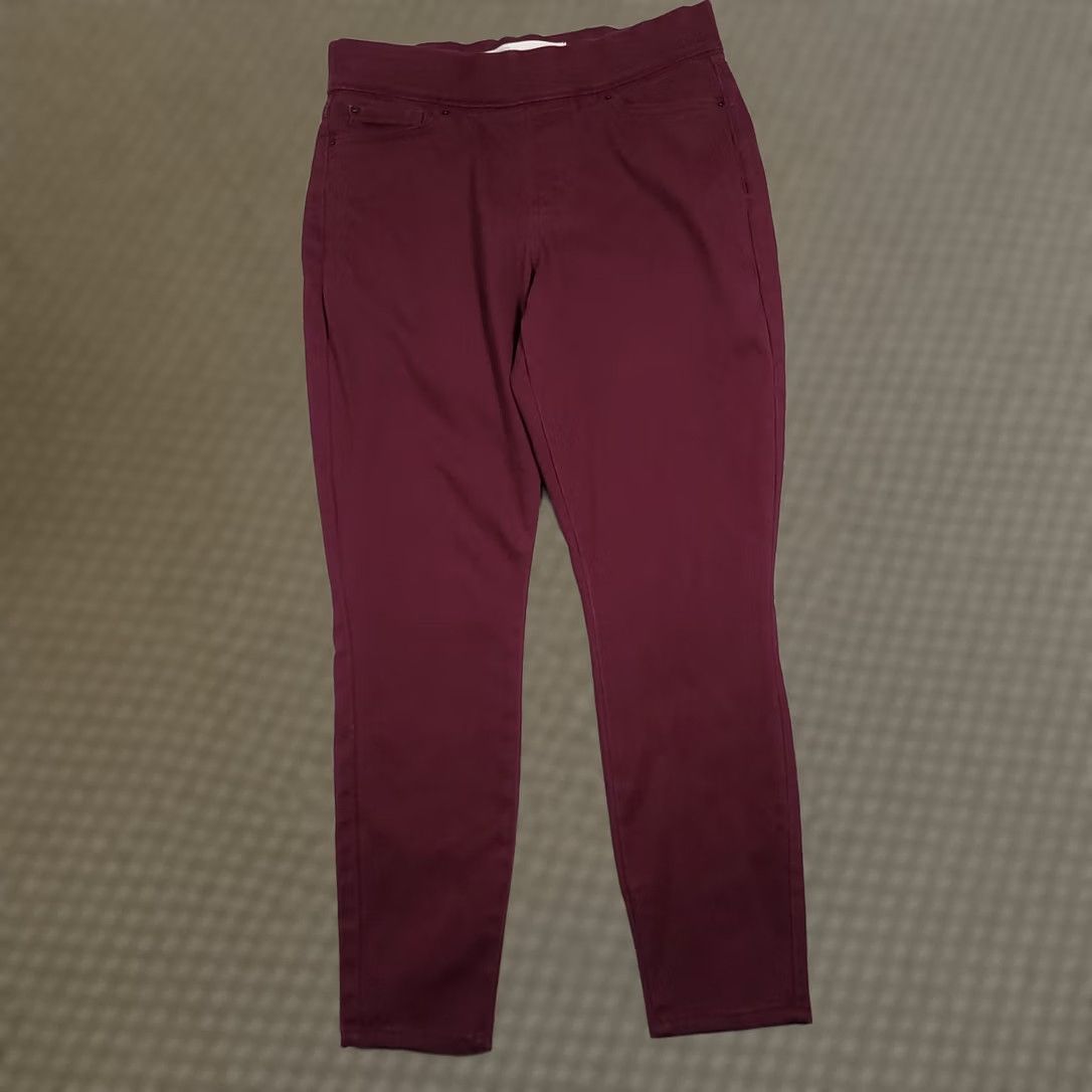 Vintage VINTAGE Levi Strauss Jeans Women's 8 Short Maroon Skinny Pull-On Totally Shaping Stretch Size 30" / US 8 / IT 44 - 1 Thumbnail