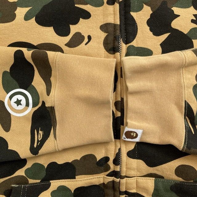 Bape BAPE Double Shark Full Zip Hoodie 1st Camo Yellow APE Size US XXL / EU 58 / 5 - 6 Thumbnail
