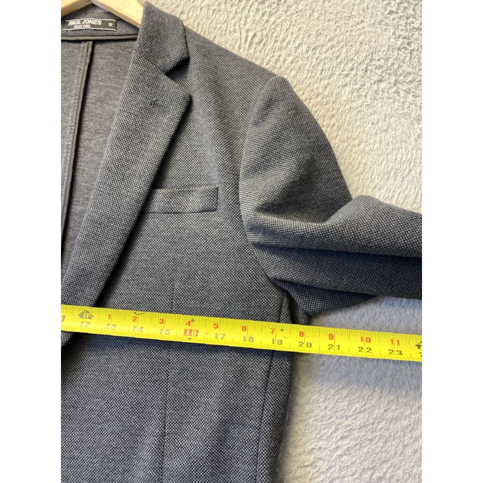 Vintage PJ PAUL JONES Blazer, Men, Size M, Gray, 2-Button Front, 4-Button Sleeve, Sweater Blazer, Solid, Regular Fit, Business Casual Wedding, Jacket Size US M / EU 48-50 / 2 - 5 Thumbnail