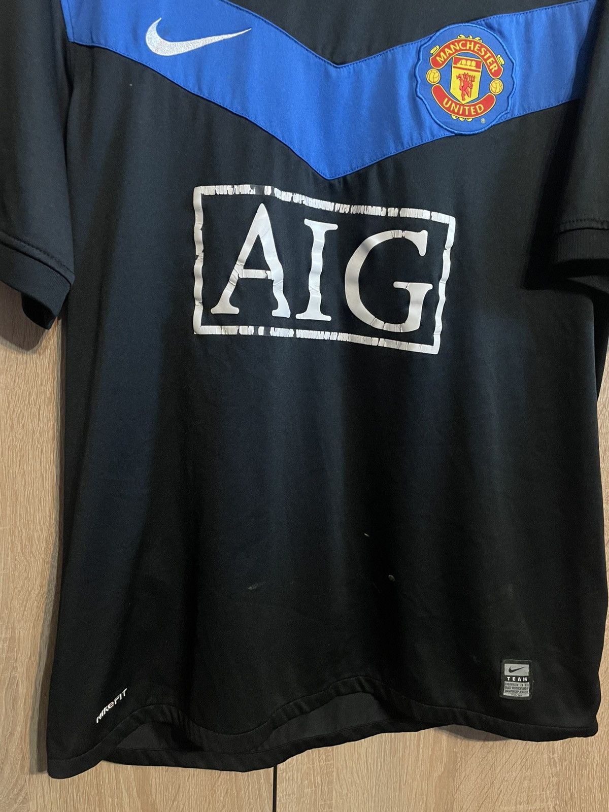 Nike Diouf 32 Manchester United vintage football 00s jersey rare Size US M / EU 48-50 / 2 - 5 Thumbnail