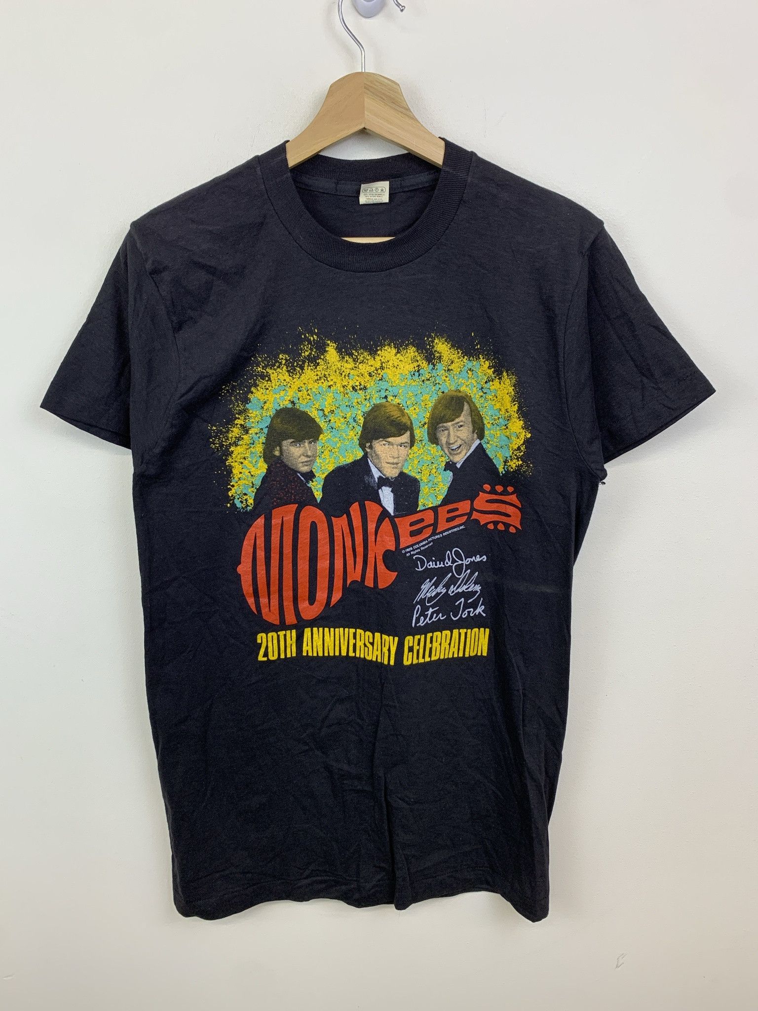 Other Vintage Monkees 1986 Tee Shirt 1980s Single Stitch Tee Size M (L) Size US M / EU 48-50 / 2 - 1 Thumbnail