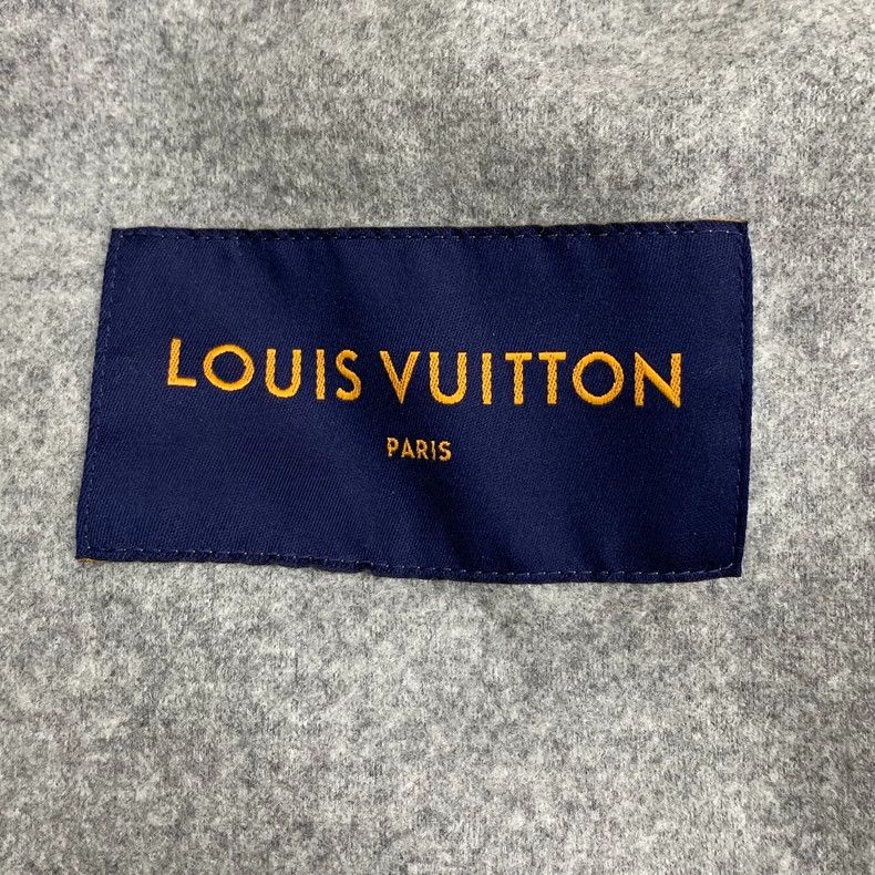 Louis Vuitton Louis Vuitton Grey logo embossed cashmere long sleeve jack Size US S / EU 44-46 / 1 - 5 Thumbnail