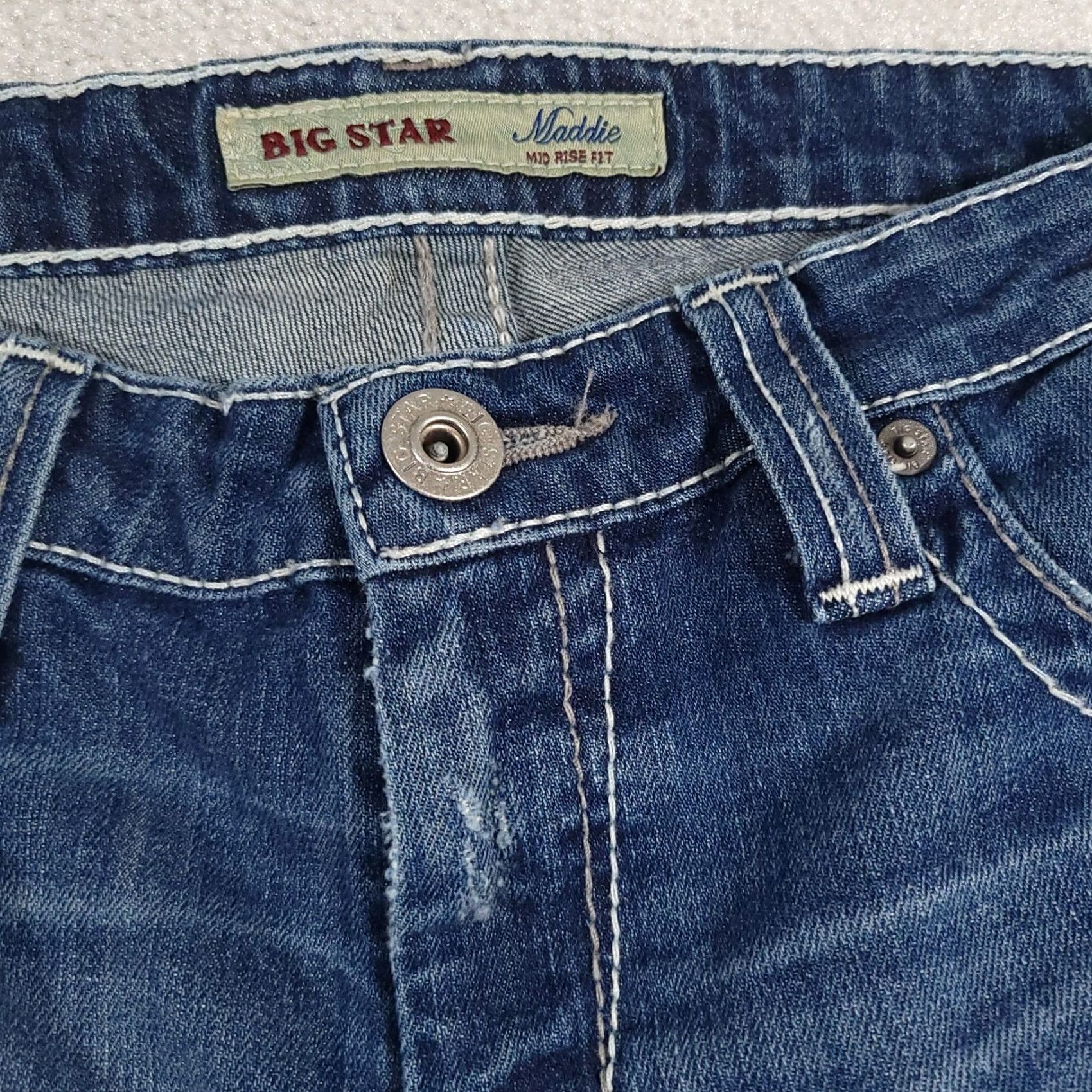 Denime BIG STAR Jeans Women's 28L Maddie Mid Rise Distressed Stretch Denim Cowgirl Jeans Size 28" / US 6 / IT 42 - 4 Thumbnail