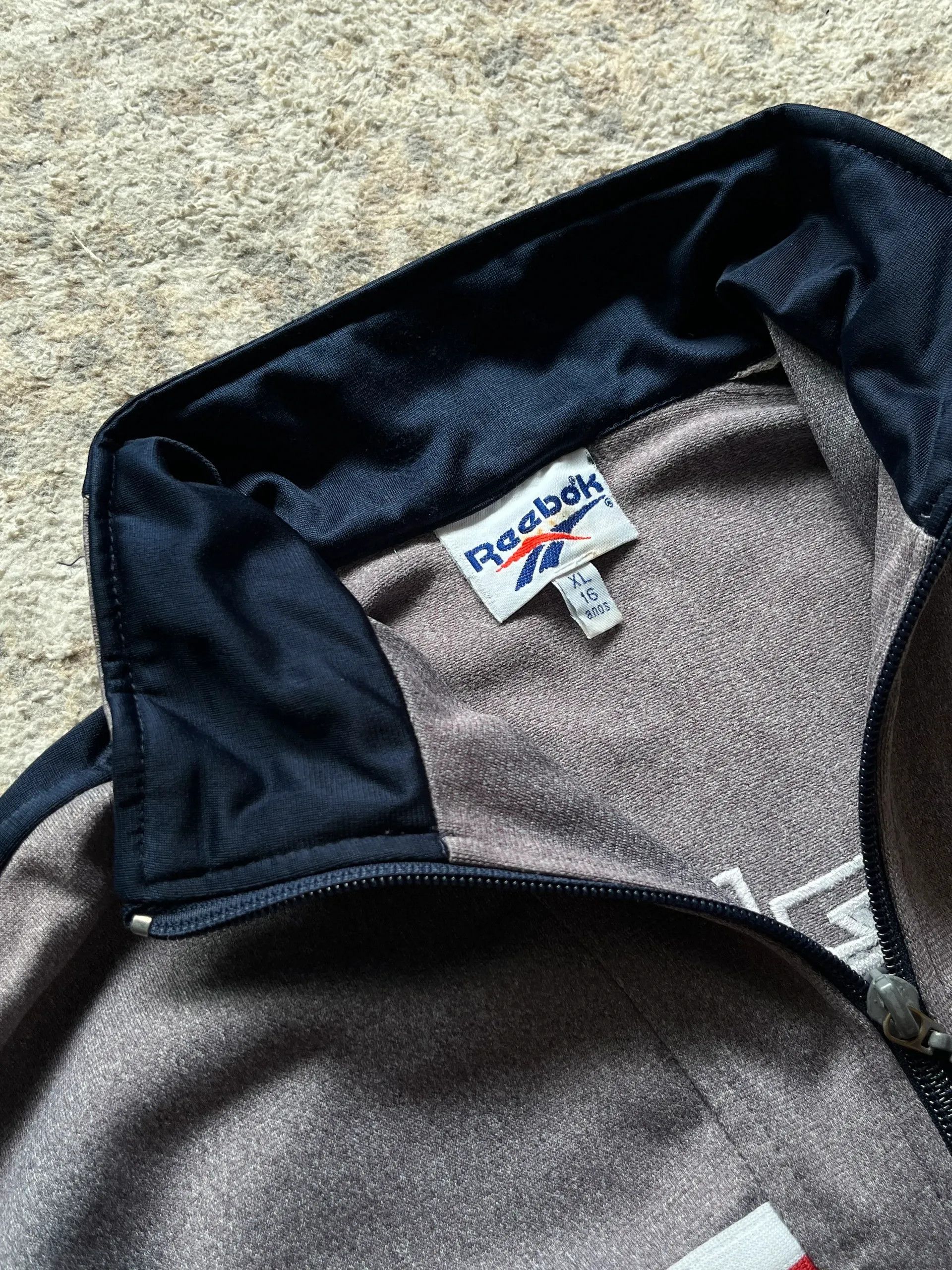 Reebok OG Reebok Sz XL 16 = M Track Jacket Embroidered Logo 90s Size US M / EU 48-50 / 2 - 4 Thumbnail