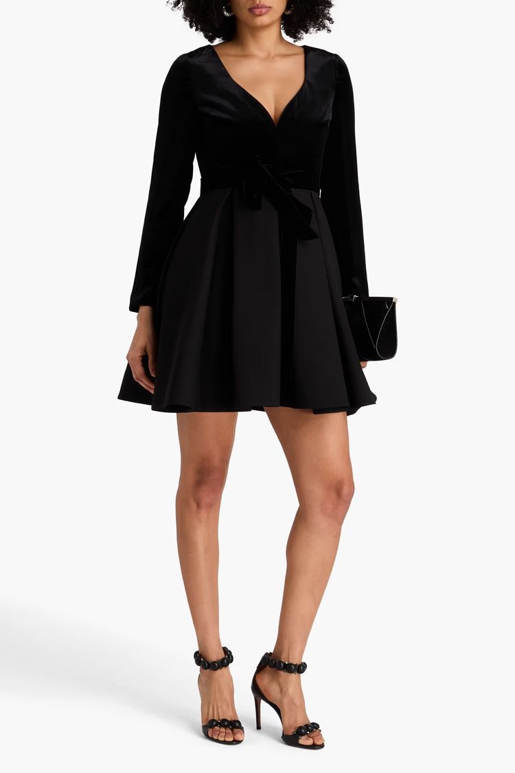 Valentino o1y0326 Mini Dress in Black Size M / US 6-8 / IT 42-44 - 2 Thumbnail