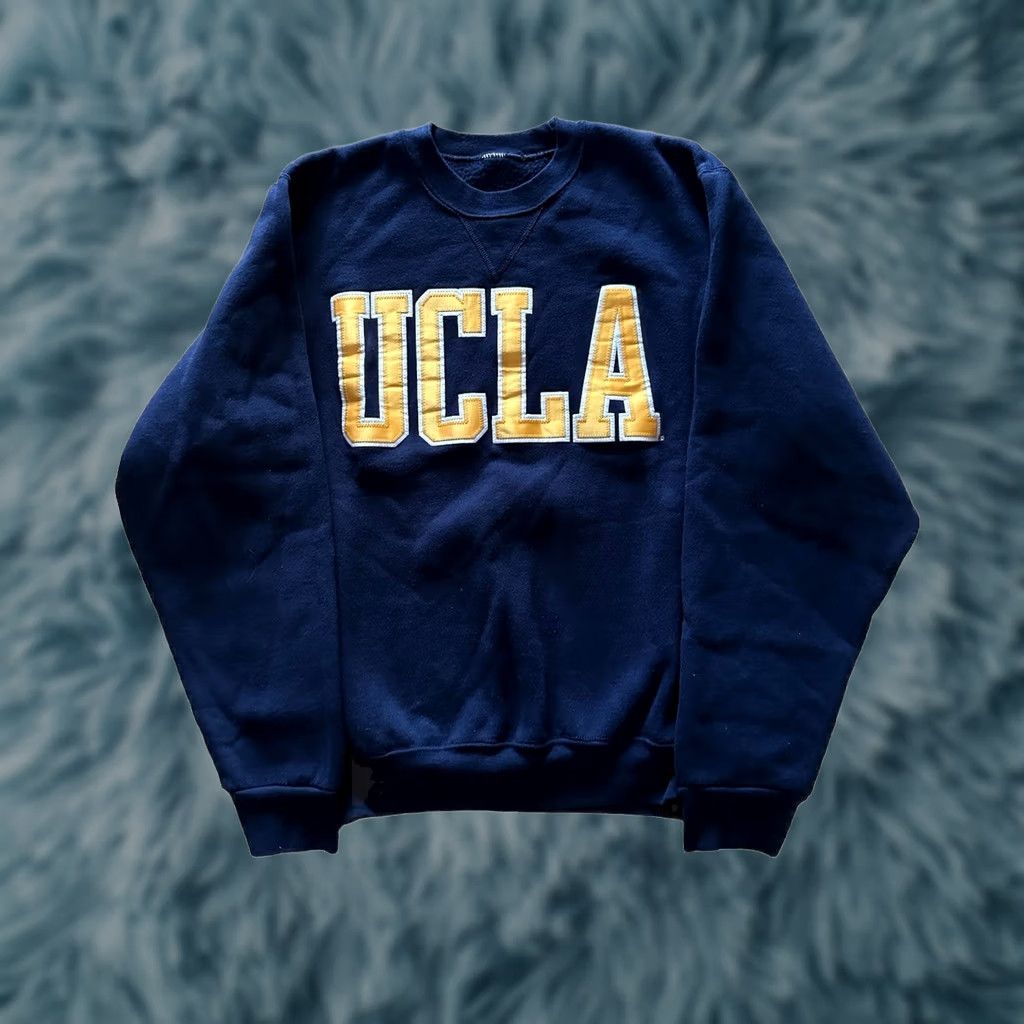 Vintage VINTAGE UCLA Sweatshirt 90s Pullover Size Medium Blue Embroidery Made in USA Size US M / EU 48-50 / 2 - 1 Thumbnail