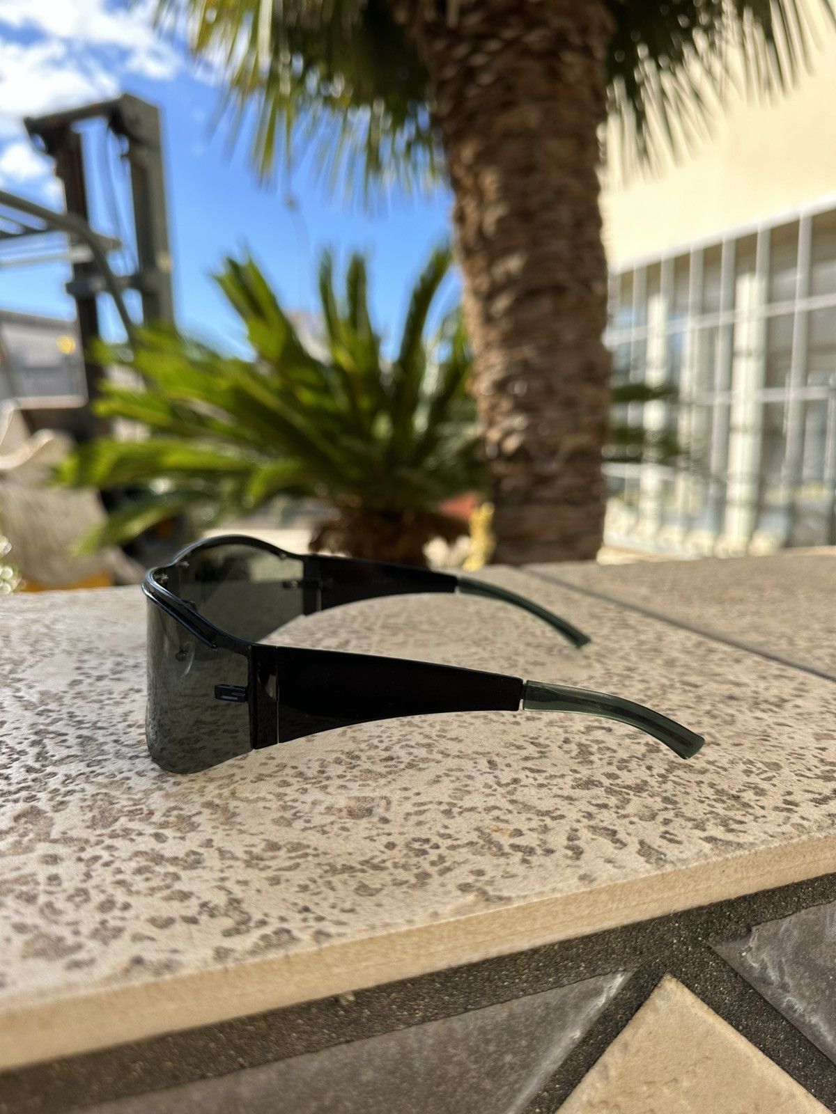 Gucci Gucci Sunglasses Dark Green GG 1728/S Size ONE SIZE - 3 Thumbnail