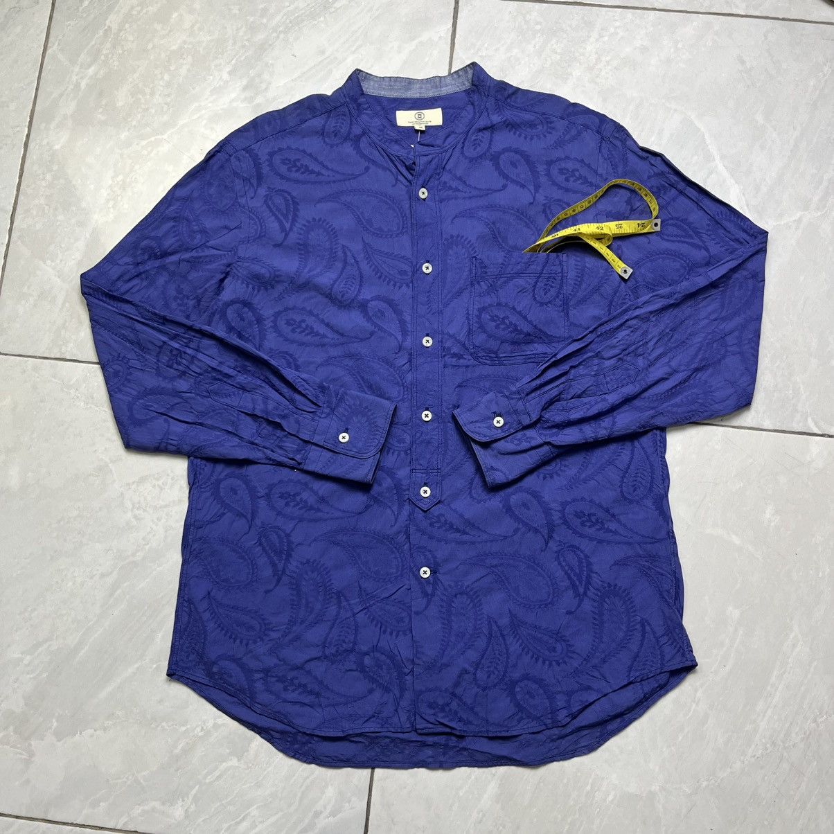 United Arrows United arrows paisley textured material shanghai collar Size US M / EU 48-50 / 2 - 3 Thumbnail