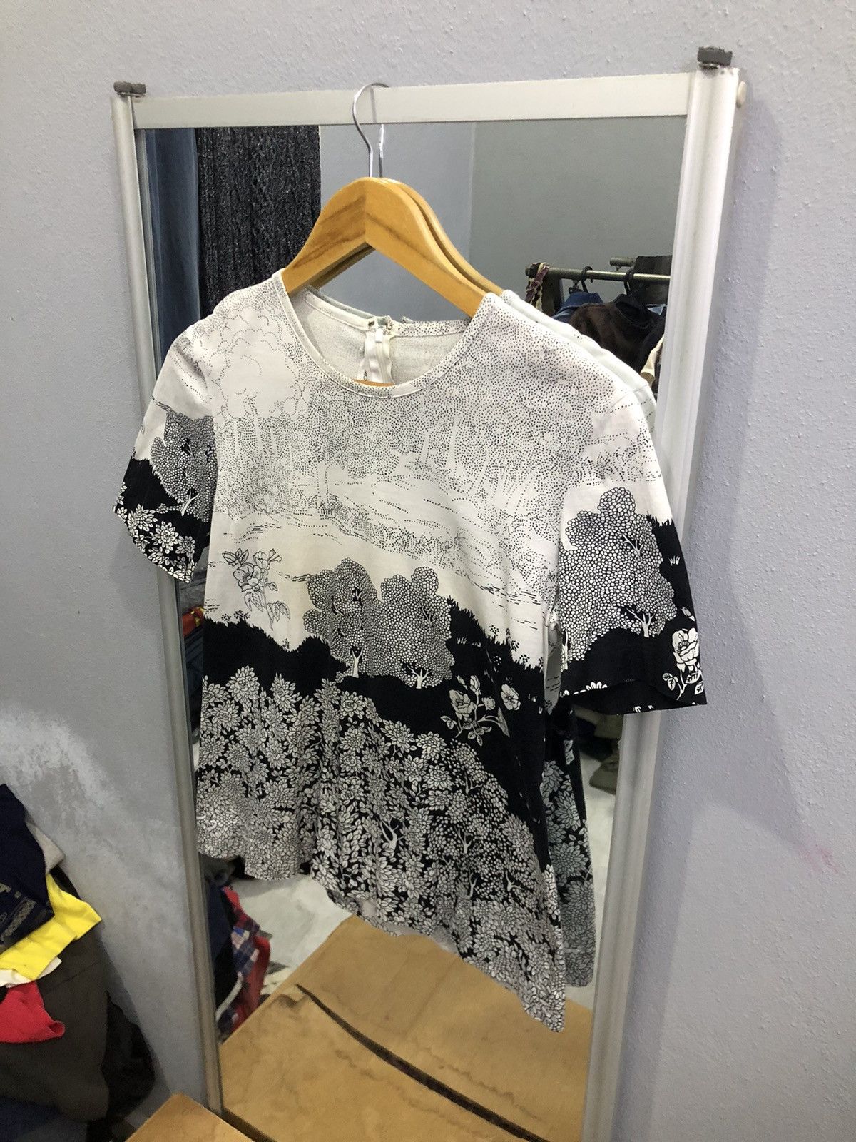 Hanae Mori Hanae Mori Japan Art Print Tee Nature Scene Size S / US 4 / IT 40 - 2 Thumbnail