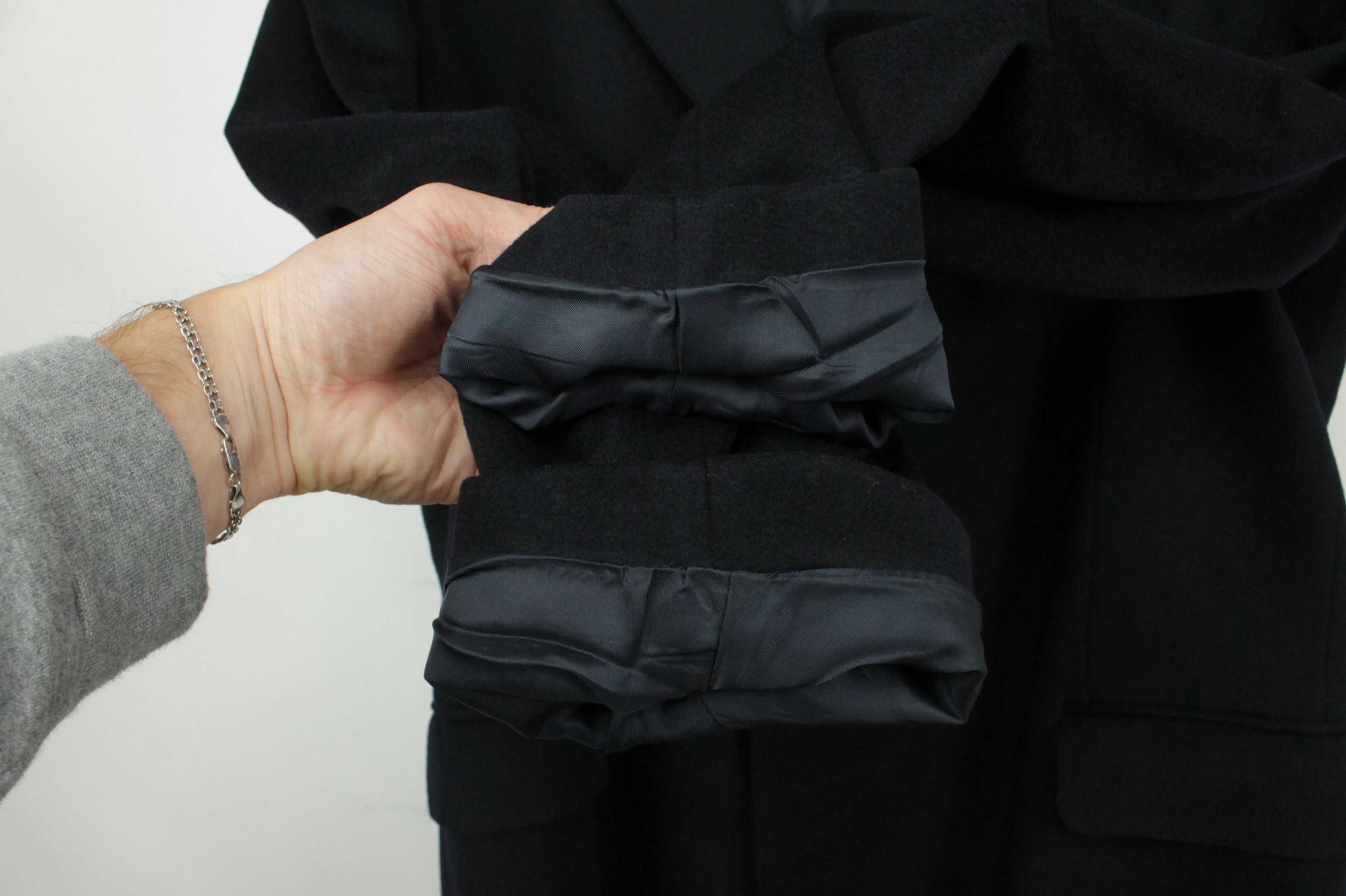 Loro Piana Vintage Bongenie Grieder Loro Piana Pure Lana Navy Overcoat Size US XL / EU 56 / 4 - 4 Thumbnail