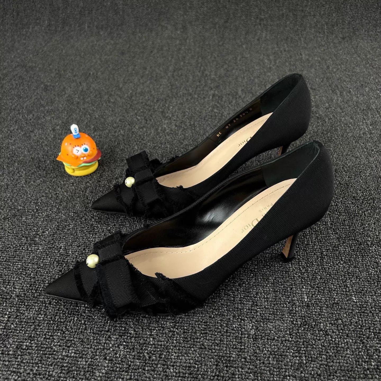 Dior Dior Black Bow High Heels Size 38.5 HB6774 Size US 8 / IT 38 - 1 Thumbnail