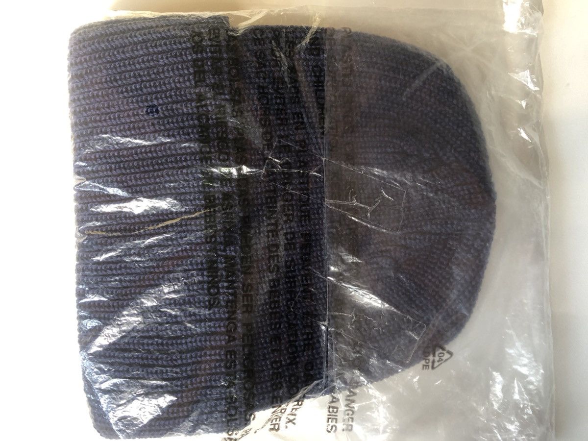 Supreme Supreme SS21 Loose Gauge Beanie NAVY Size ONE SIZE - 3 Thumbnail