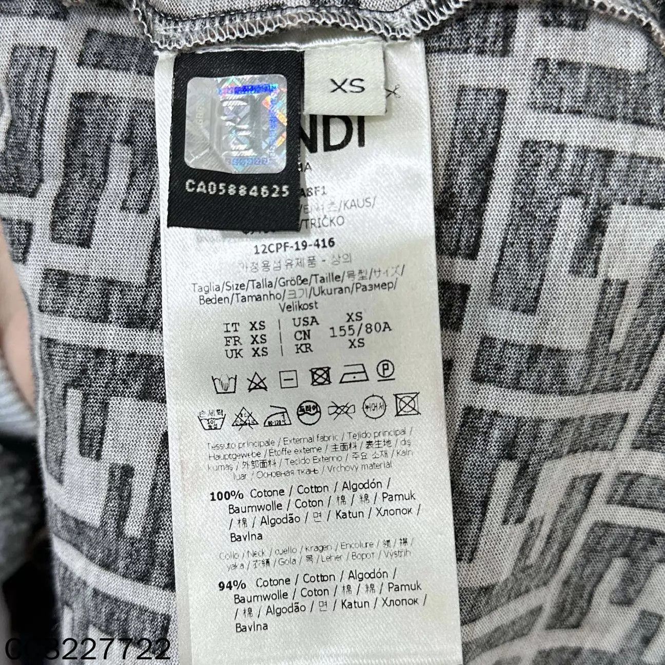 Fendi FENDI 3D Embroidered FF Allover Print Short-Sleeve XS Size XS / US 0-2 / IT 36-38 - 6 Thumbnail