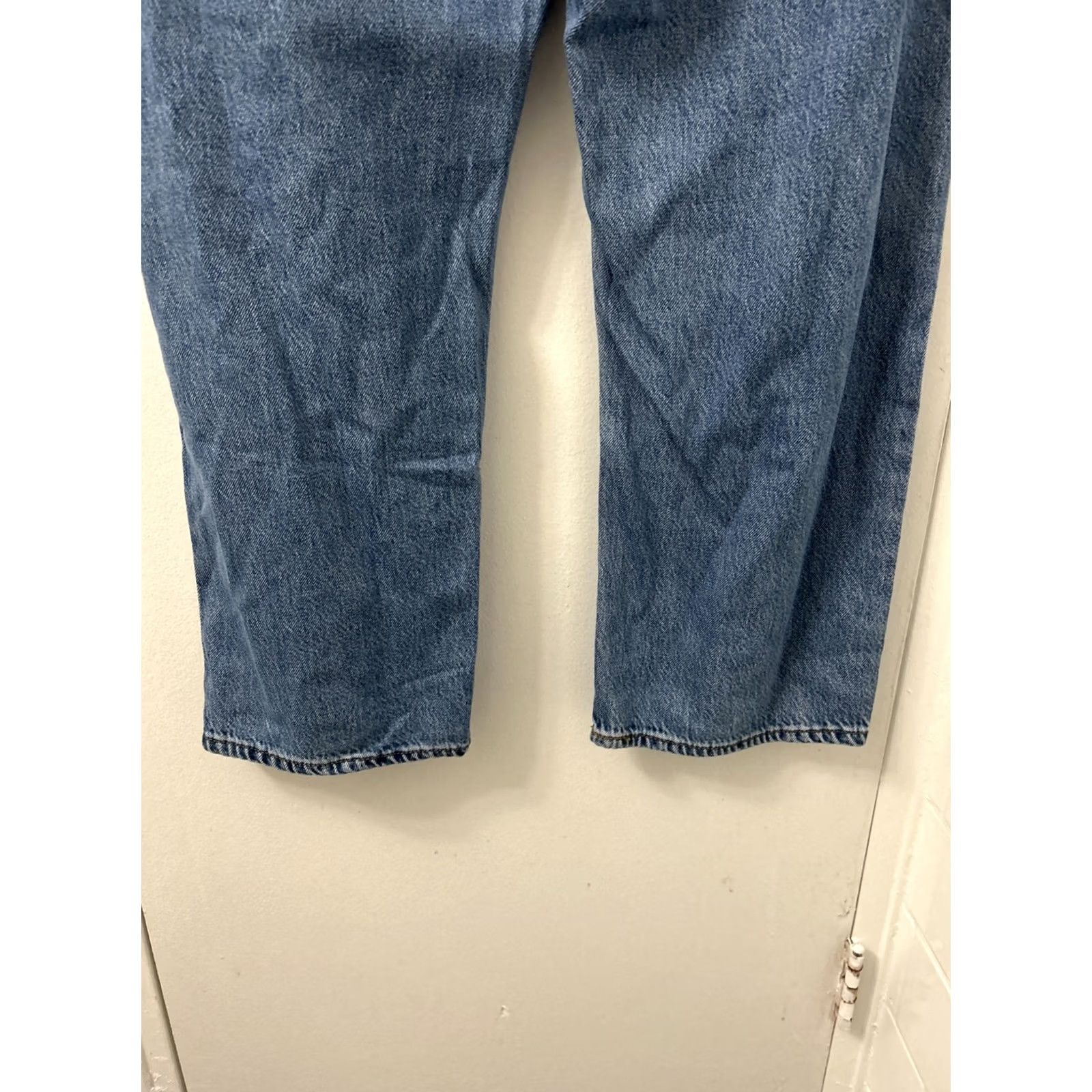 Levi's Levi's Premium Big E Jeans Womens 31x27 Blue Denim Ribcage Straight Ankle Button Size 24" / US 00 / IT 34 - 7 Thumbnail