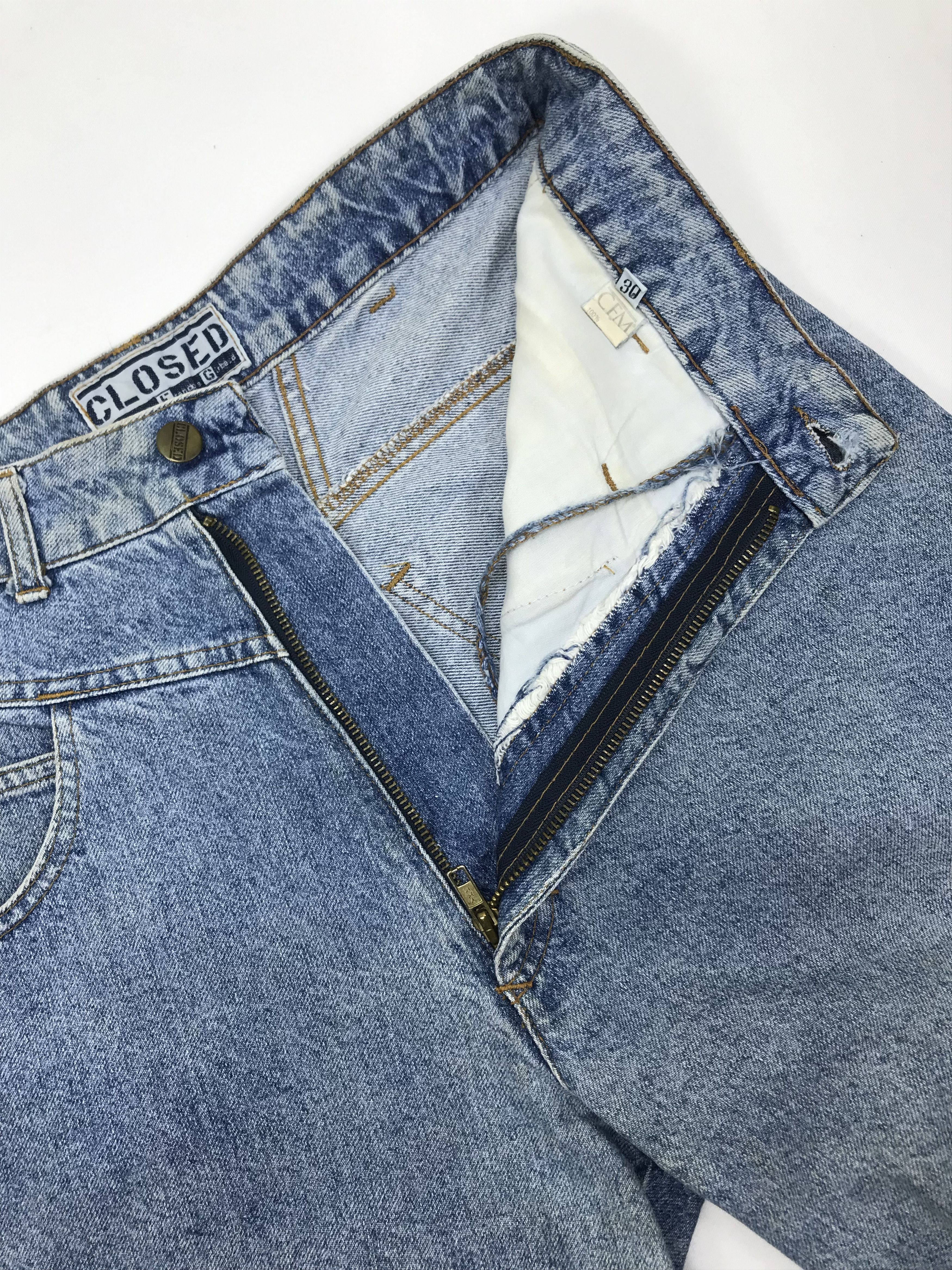 Marithe + Francois Girbaud Vintage Marithe Francois Girbaud Blue Wash Jeans Size US 30 / EU 46 - 10 Thumbnail
