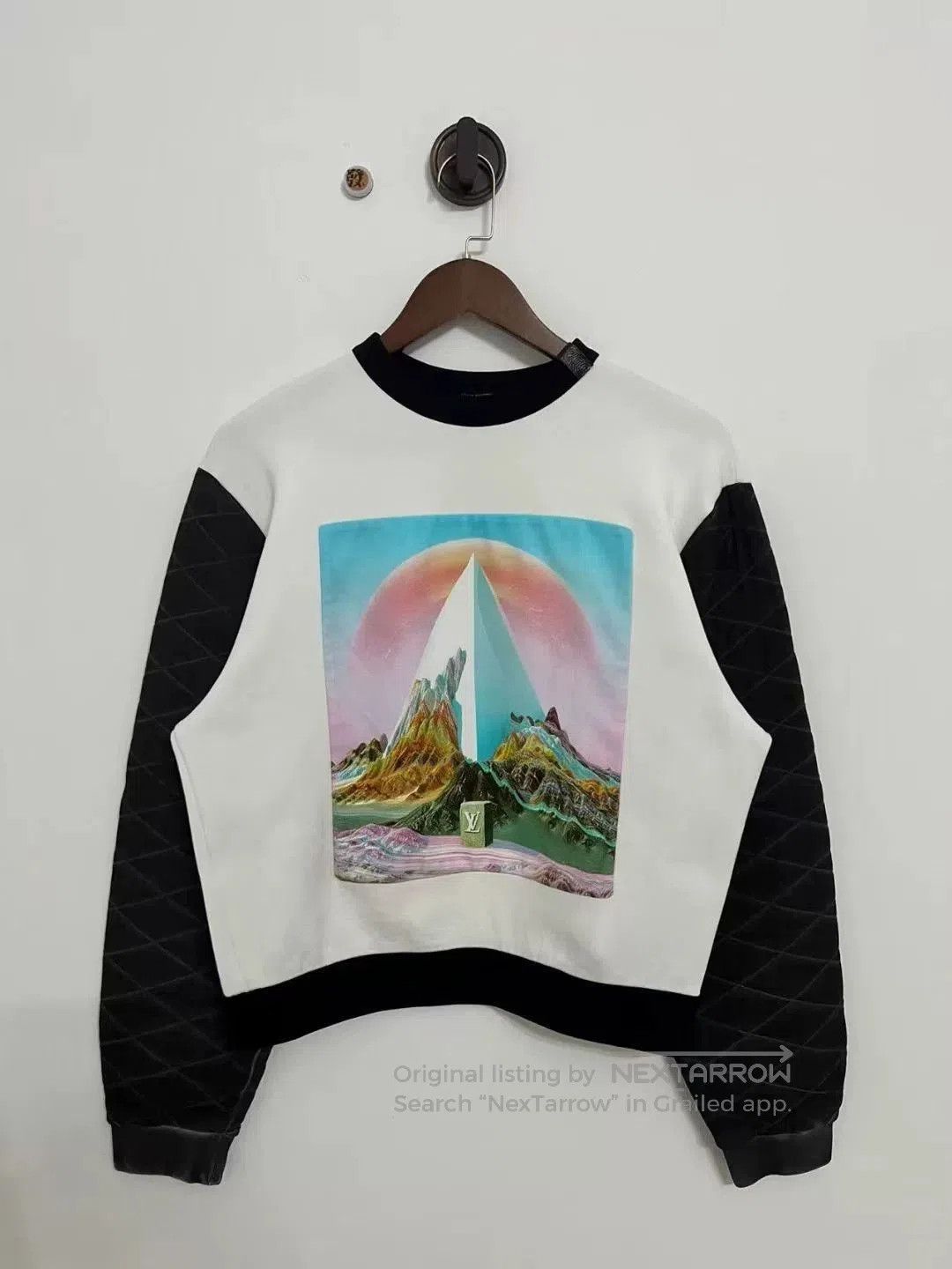 Louis Vuitton Louis Vuitton Black White Landscape Sweatshirt. Size S / US 4 / IT 40 - 1 Thumbnail