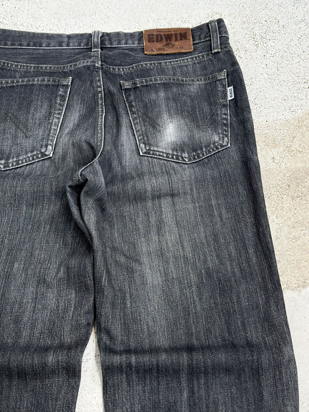 Edwin Vintage Edwin402 Black Faded Distressed Denim Size US 31 - 10 Thumbnail