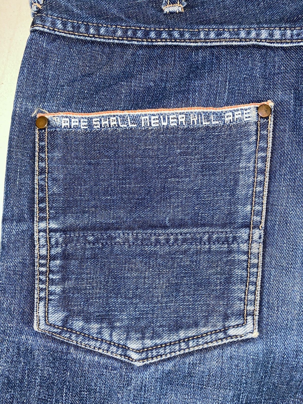Bape × Vintage Archive Piece A Bathing Ape Selvedge Red Line Jeans Size US 30 / EU 46 - 9 Thumbnail