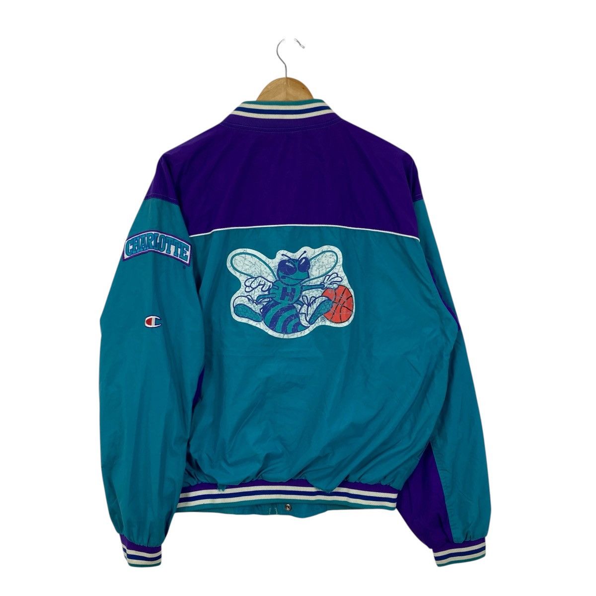 Champion Vintage 90s Champion Charlotte Hornets NBA Bomber Jacket L Size US L / EU 52-54 / 3 - 2 Thumbnail