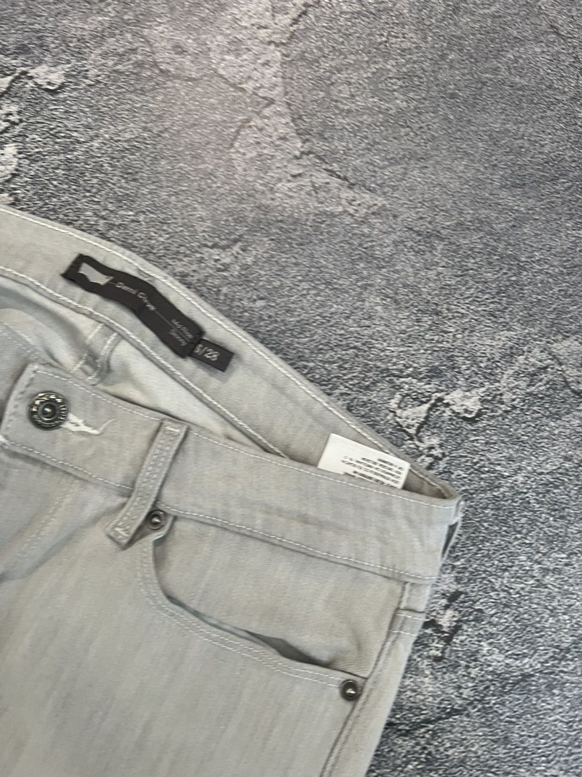 Vintage Vintage Slim Levis Jeans White - Retro Archive Style 28 Size US 28 / EU 44 - 8 Thumbnail