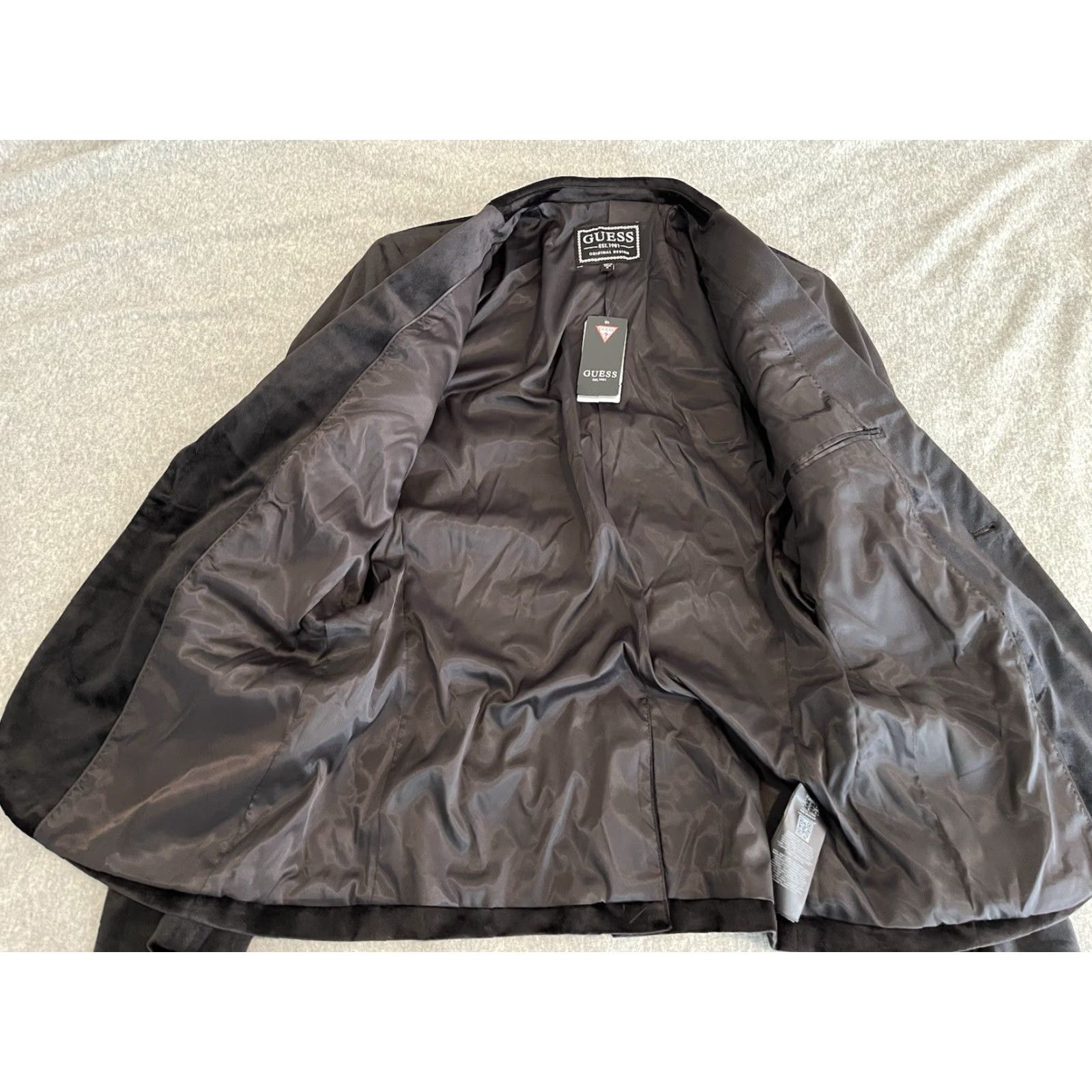 Guess GUESS Blazer Shirt Jacket Black Velvet Blazer Mens M NWT Velvet Blazer Sport Coat Fulham Black NWT Mens M Size 40R - 2 Thumbnail