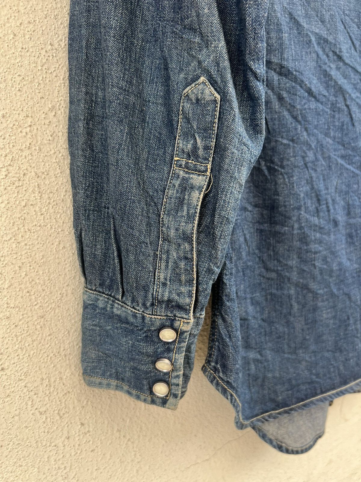 Levi's Vintage Clothing Vintage 1998 LVC Levi’s Big E Muddy Denim Western Shirt Size US M / EU 48-50 / 2 - 16 Thumbnail