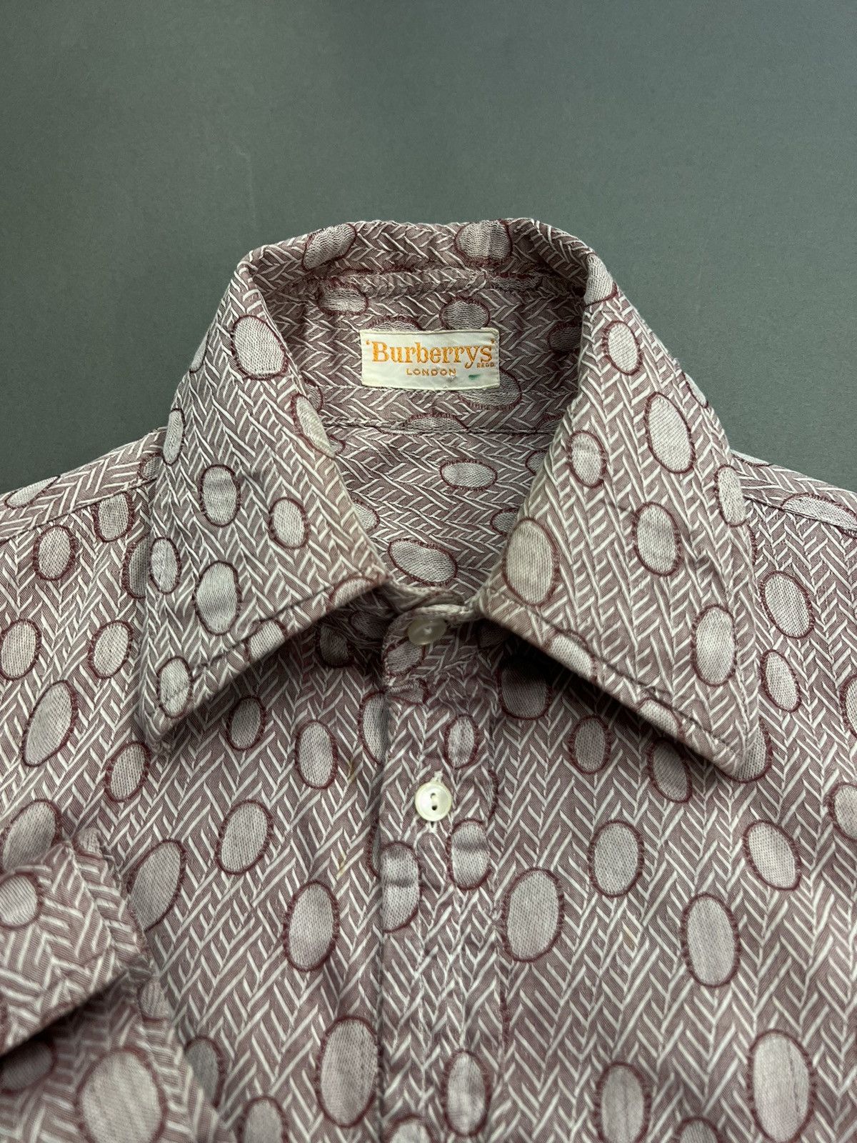 Burberry Vintage 70s Burberry Yellow Tag Shirt Made in Scotland Size US S / EU 44-46 / 1 - 1 Thumbnail