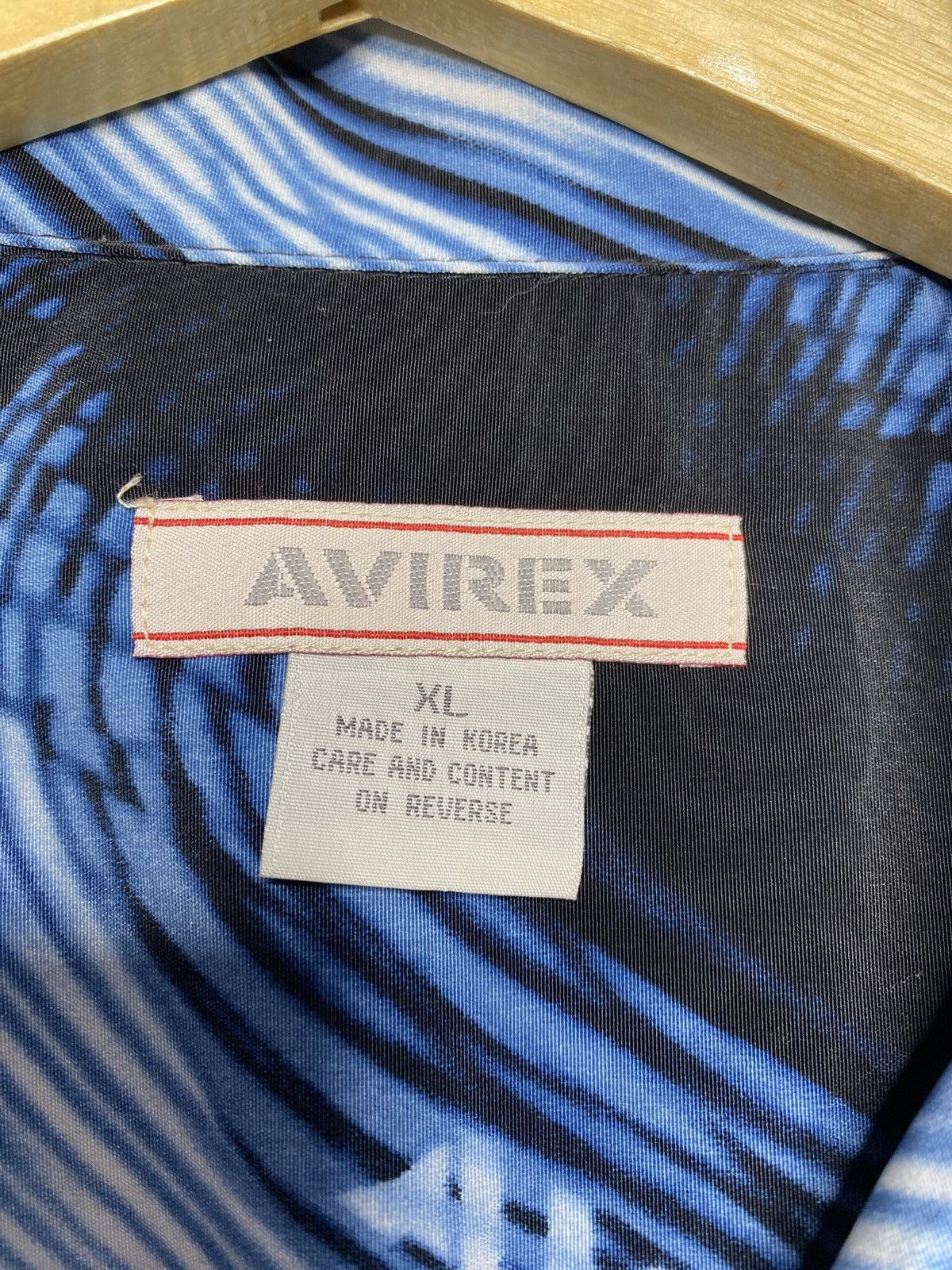 Avirex Avirex shirt made of slippery oversized material Size US XL / EU 56 / 4 - 8 Thumbnail