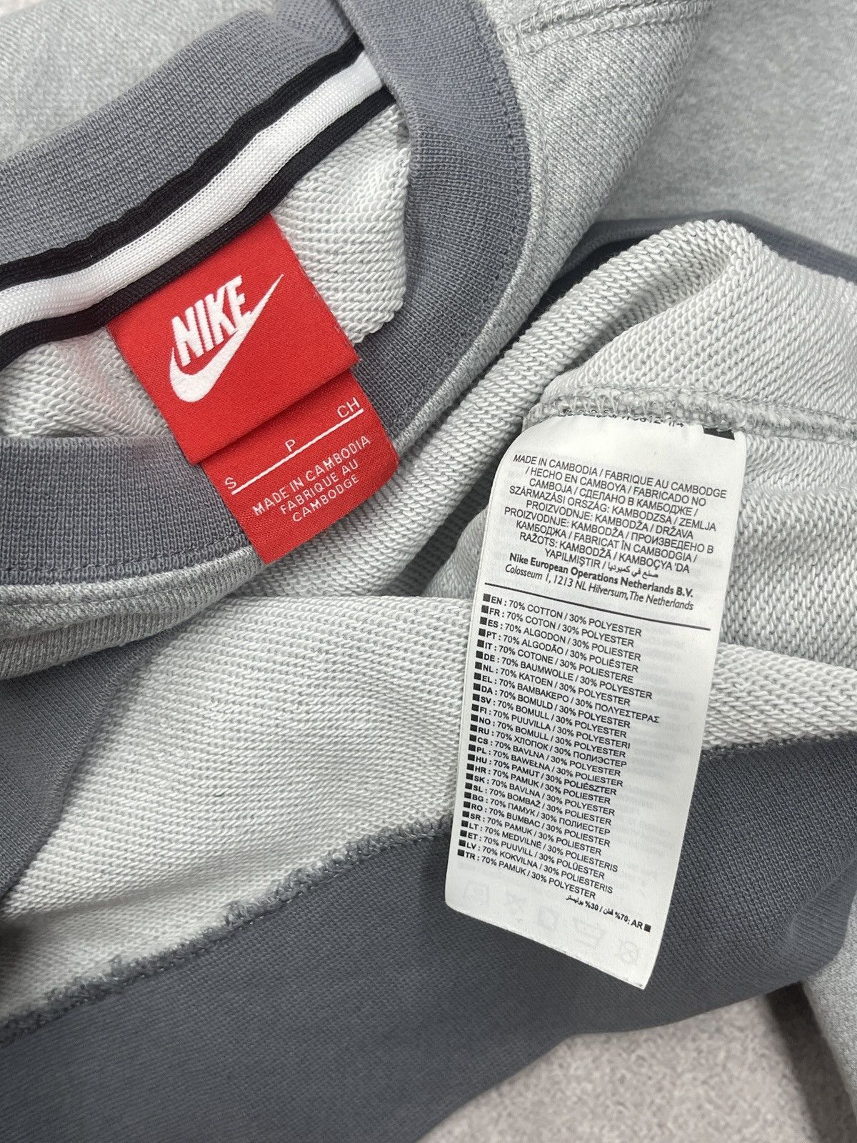 Nike Mens Nike Modern Crewneck Sweatshirt Grey Drill Y2K Size Size US S / EU 44-46 / 1 - 6 Thumbnail