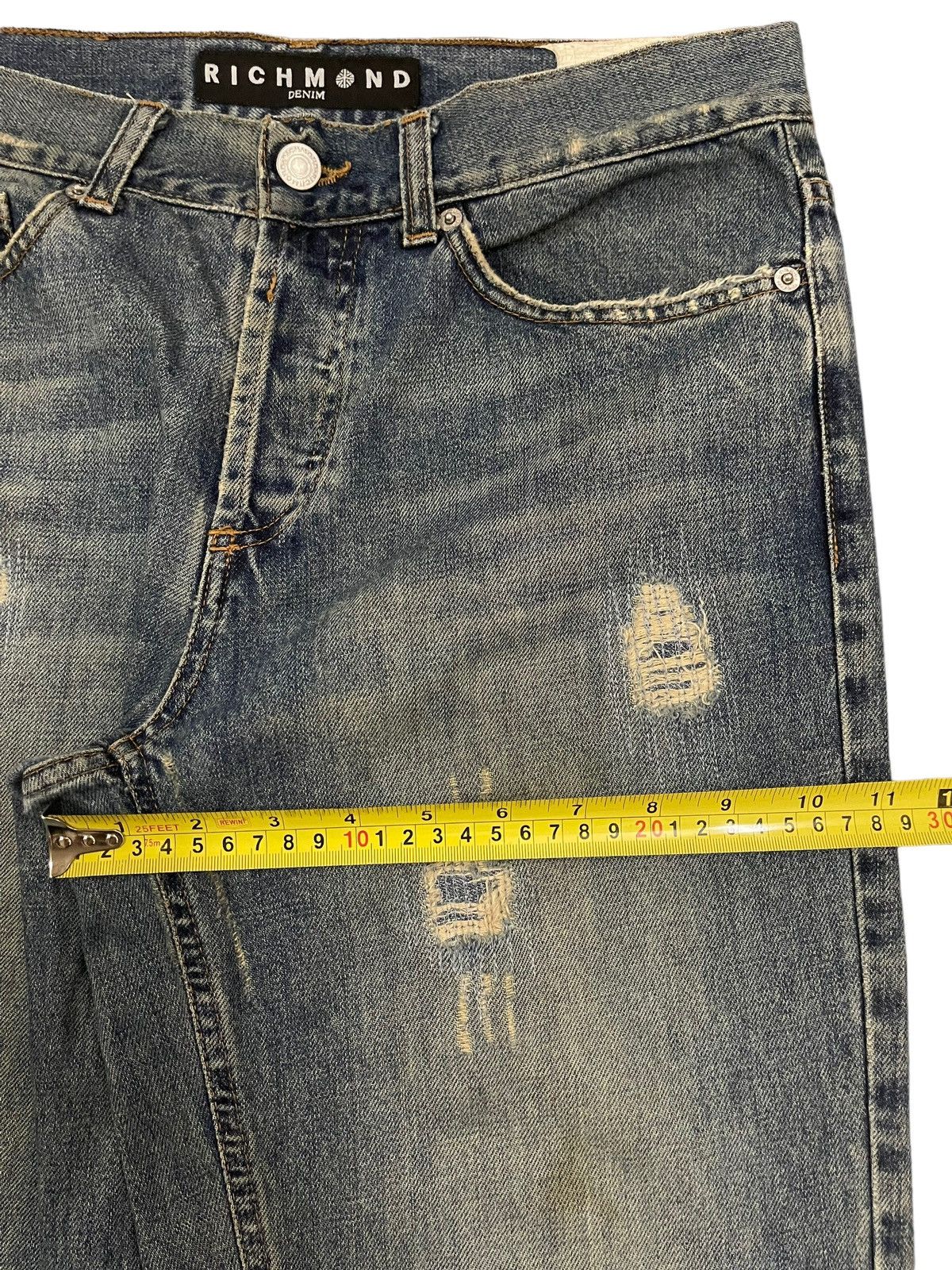 Richmond Denim Vintage Richmond Denim Blue Wash Distress Baggy Jeans Size US 31 - 15 Thumbnail