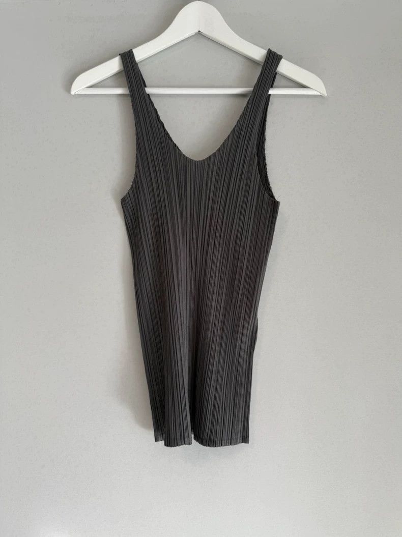 Issey Miyake Issey Miyake Grey halter top Size M / US 6-8 / IT 42-44 - 2 Thumbnail