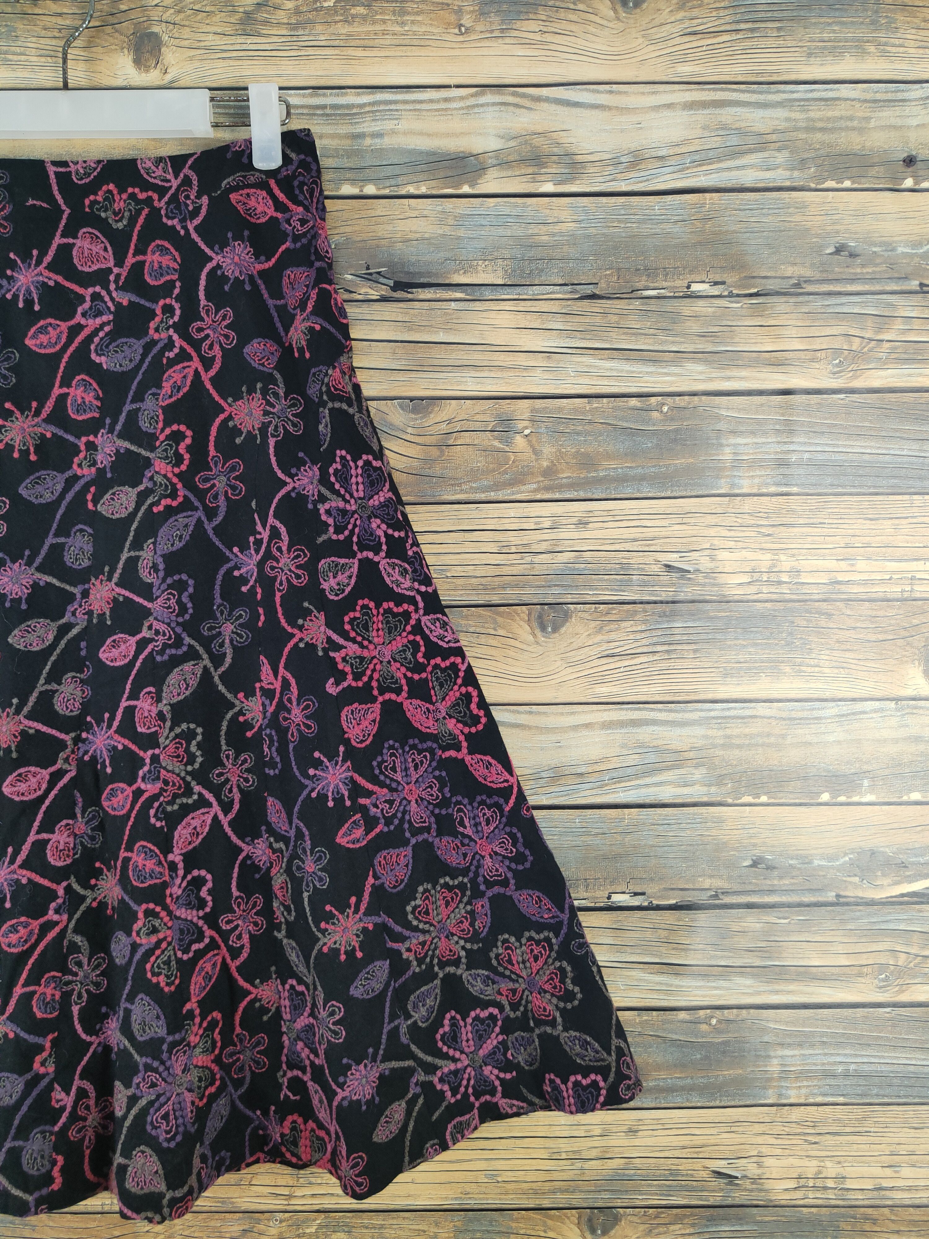 Japanese Brand × Vintage Joli & Grondall Black Pink Midi Skirts #W1755 Size 26" / US 2 / IT 38 - 5 Thumbnail